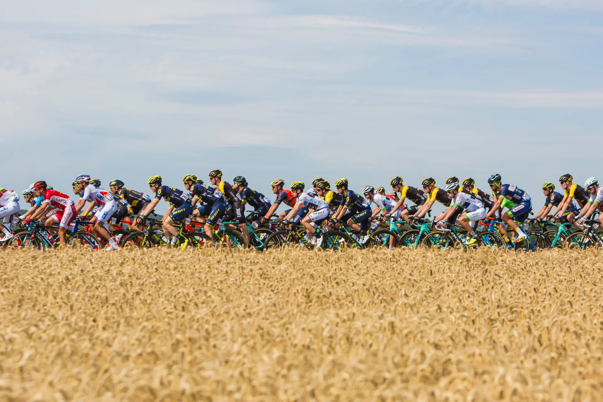 Luis Ángel Maté: "Our objective this year, we hope, is to be in the Vuelta a España"