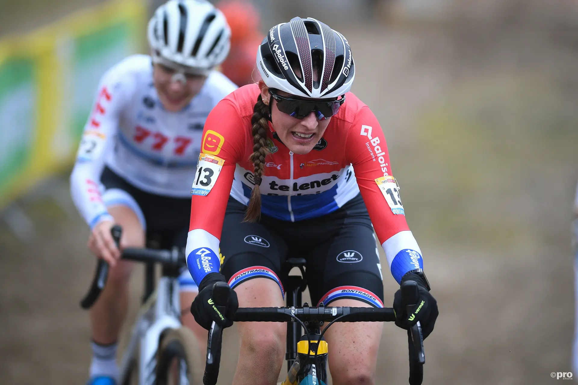 Lucinda Brand justifica a troca de bicicleta na ultima volta da Flandriencross Hamme: "A corrente estava sempre a saltar"
