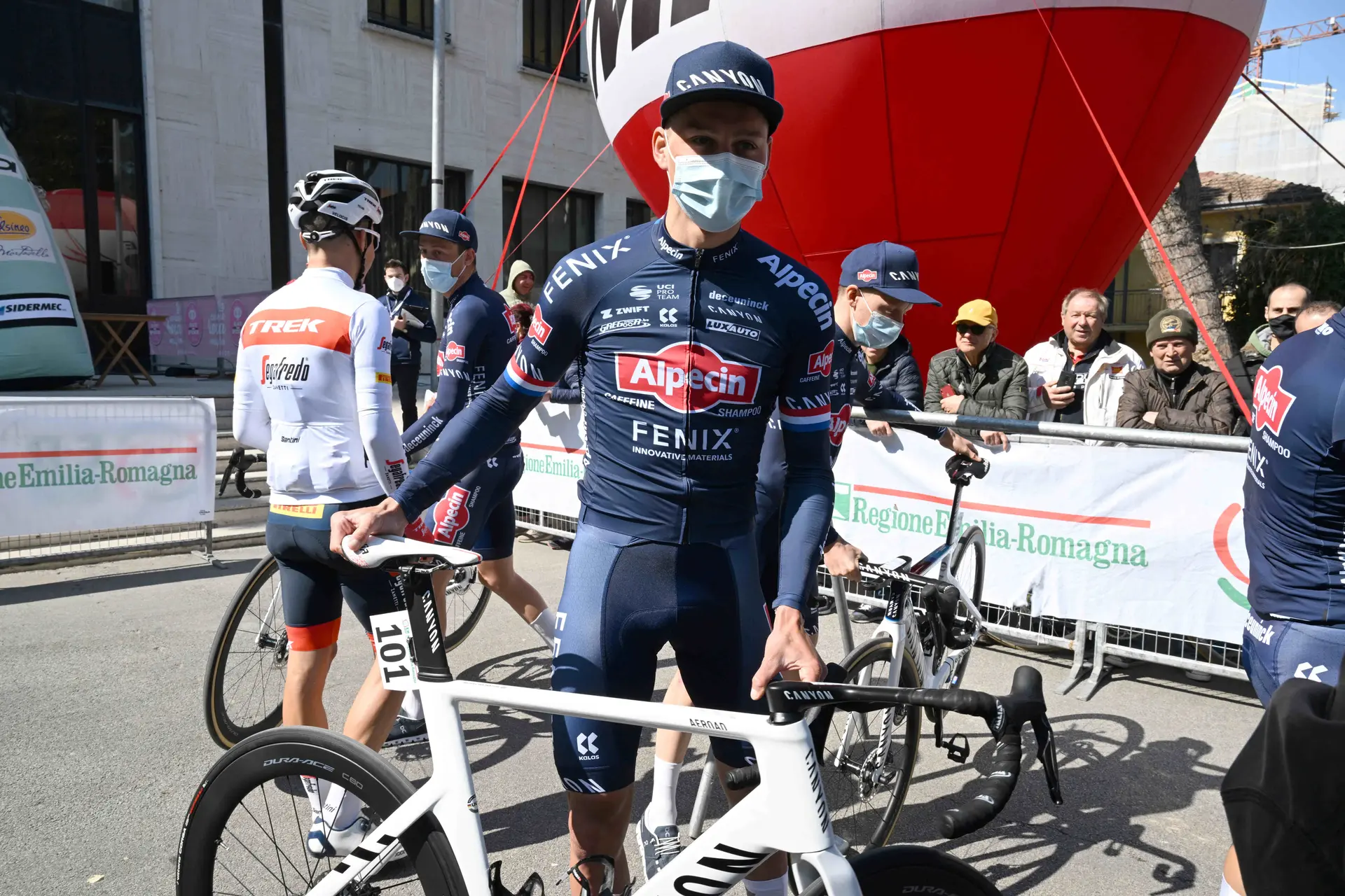 Mathieu van der Poel: "I need to gain hardness for the upcoming classics"