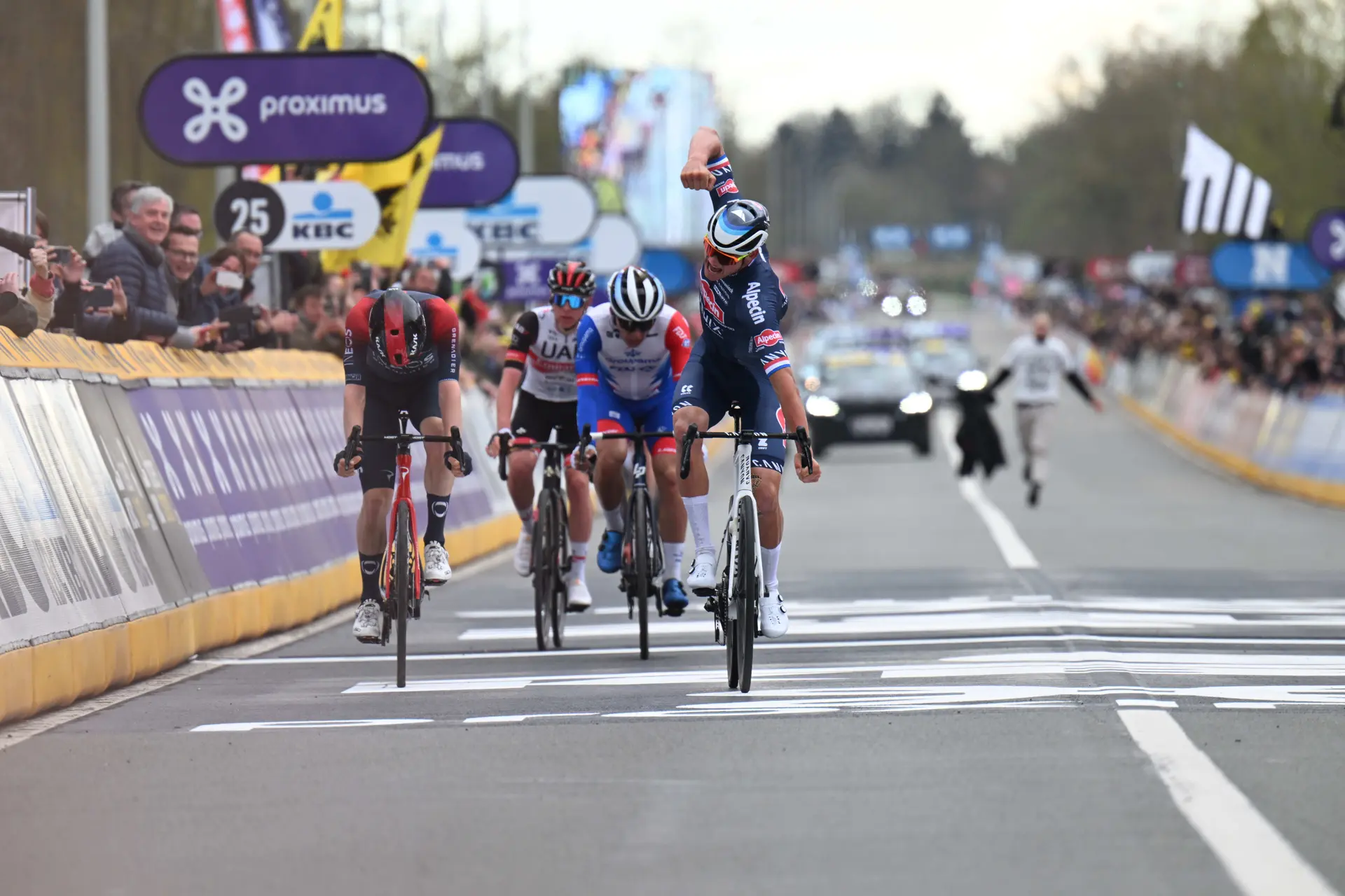 Tom Boonen on van der Poel's Roubaix tilt: "I think he will win"