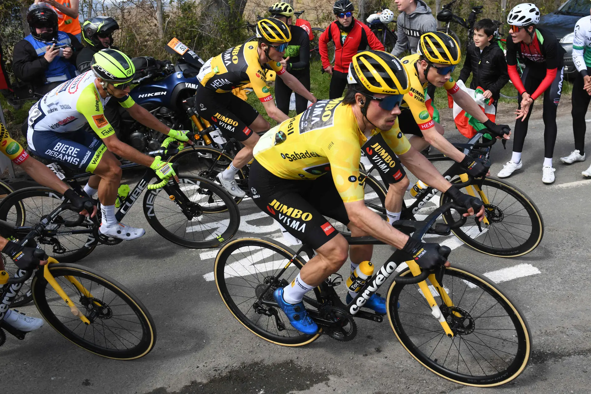 Roglic and Vingegaard lead full-scale Dauphiné title hunt for Jumbo-Visma
