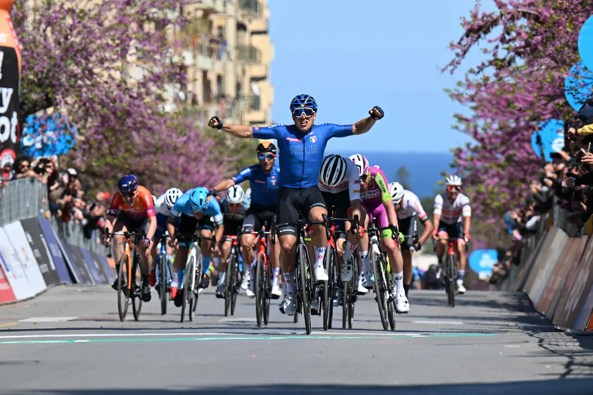 Matteo Malucelli wins opening stage of Giro di Sicilia