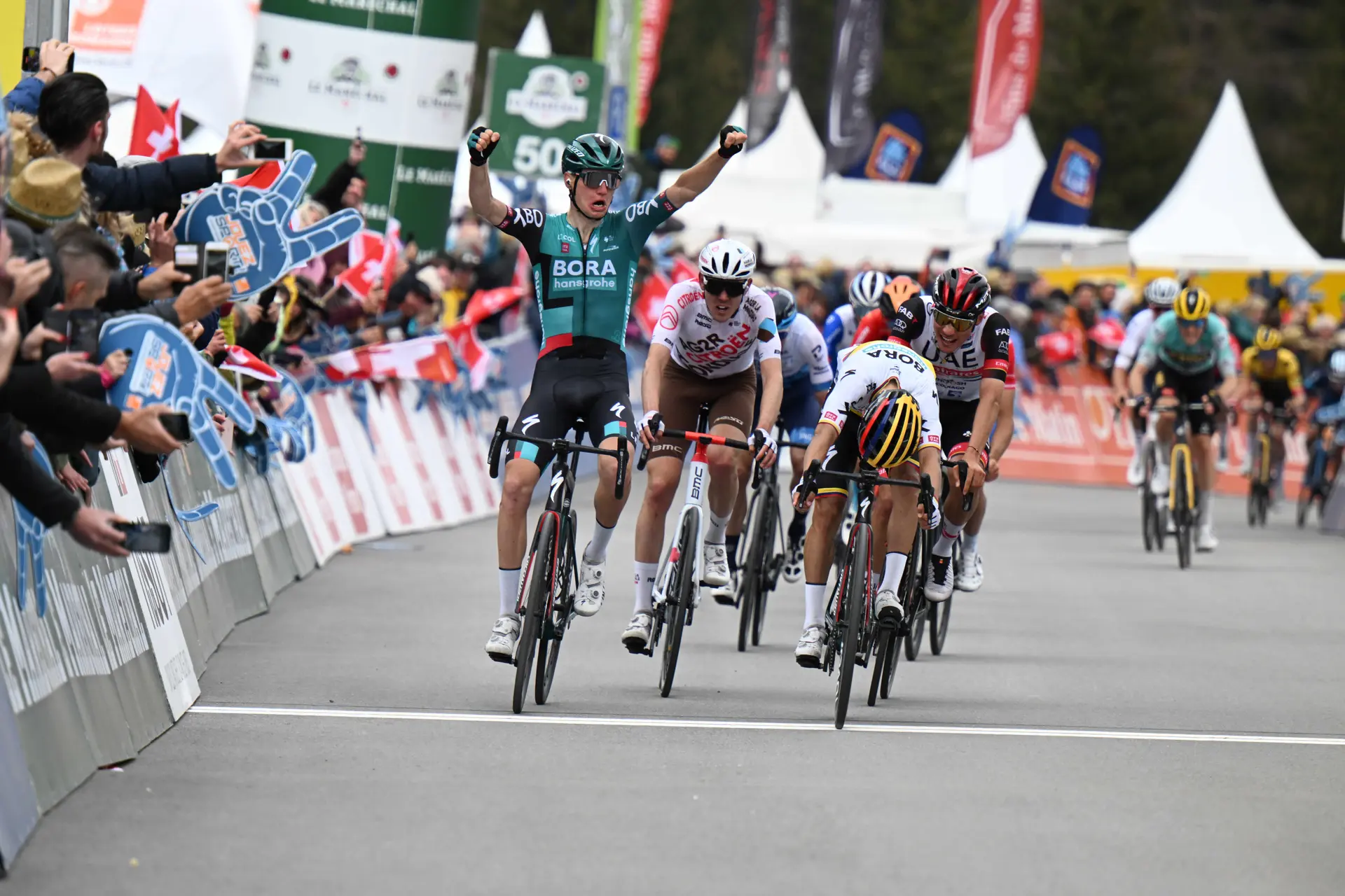 BORA face tough decision for Vuelta a Espana as they look to combine GC and Sam Bennett's ambitions - "We’ve got lots of options"