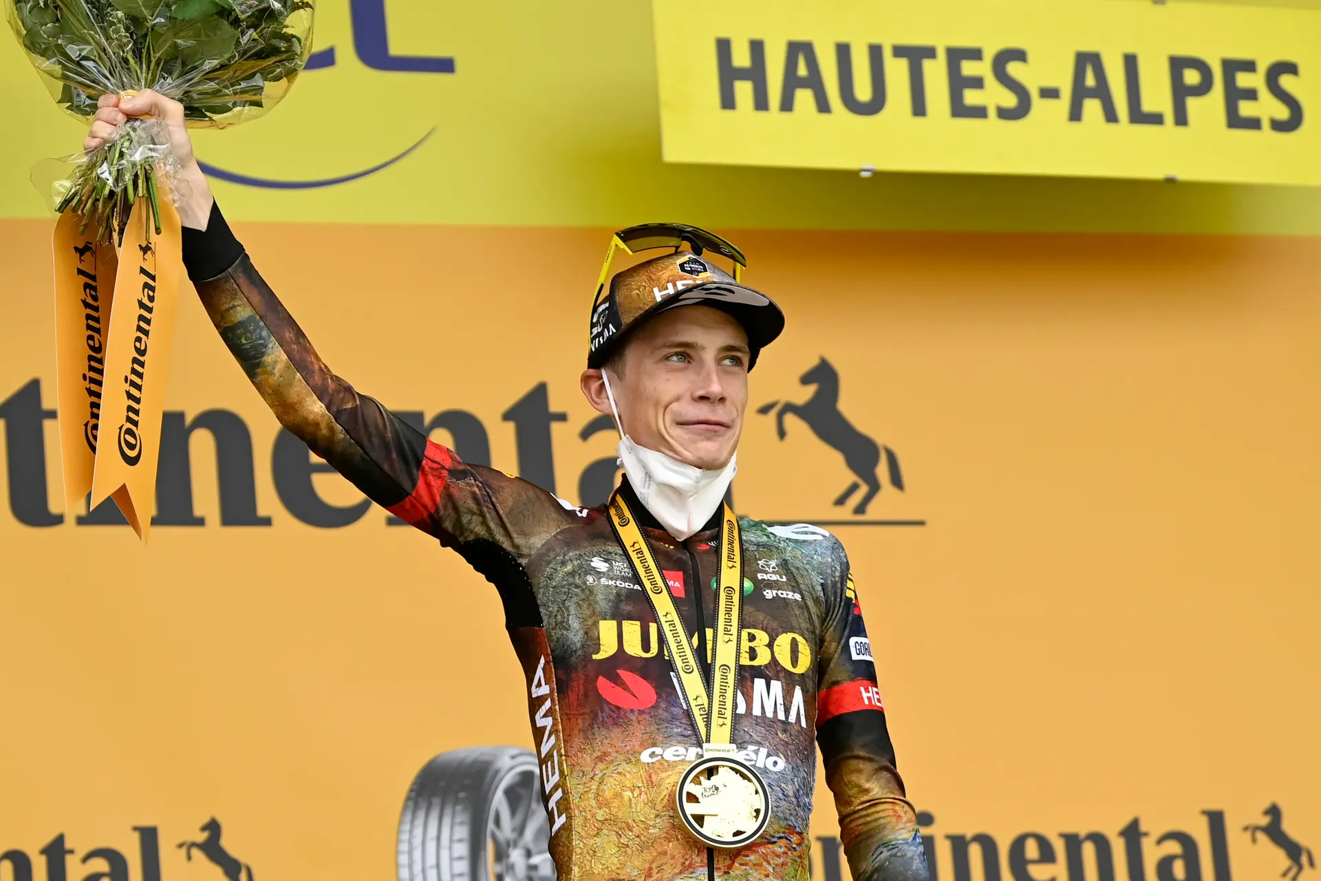 "I weigh 60 kilos, I won't be able to stand on the bike with such wind" - Jonas Vingegaard agrees with decision to cancel Paris-Nice stage
