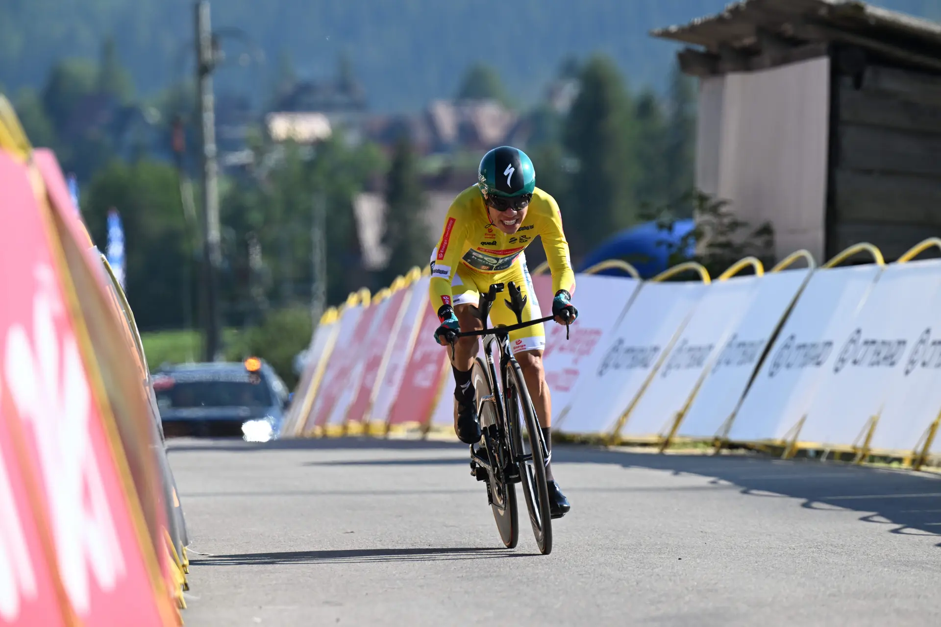 Despite losing yellow, Sergio Higuita finishes Pologne time-trial positive: "I'm improving every time"