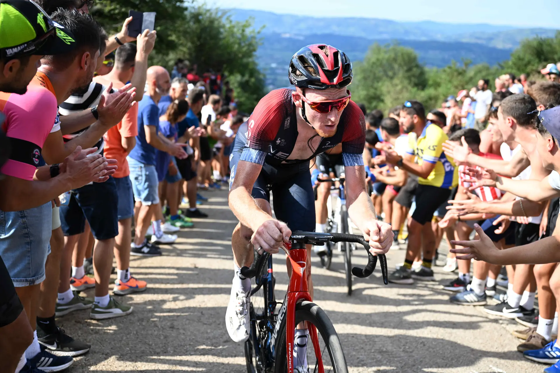Tao Geoghegan Hart saúda as "notícias extremamente importantes" da tentativa da British Cycling de reativar a Volta à Grã-Bretanha