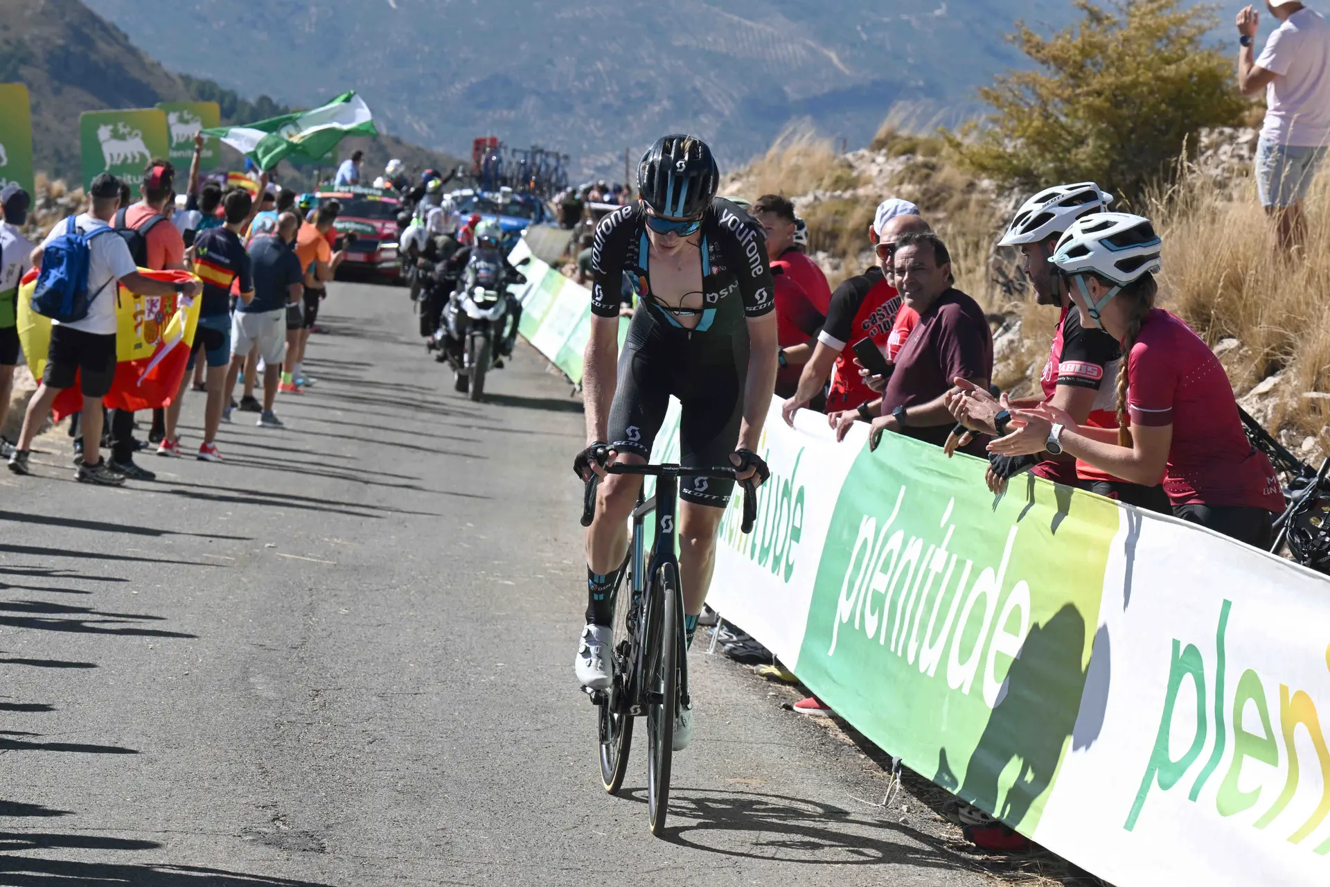 "I can develop myself again" - Why Thymen Arensman decided on transfer to INEOS Grenadiers