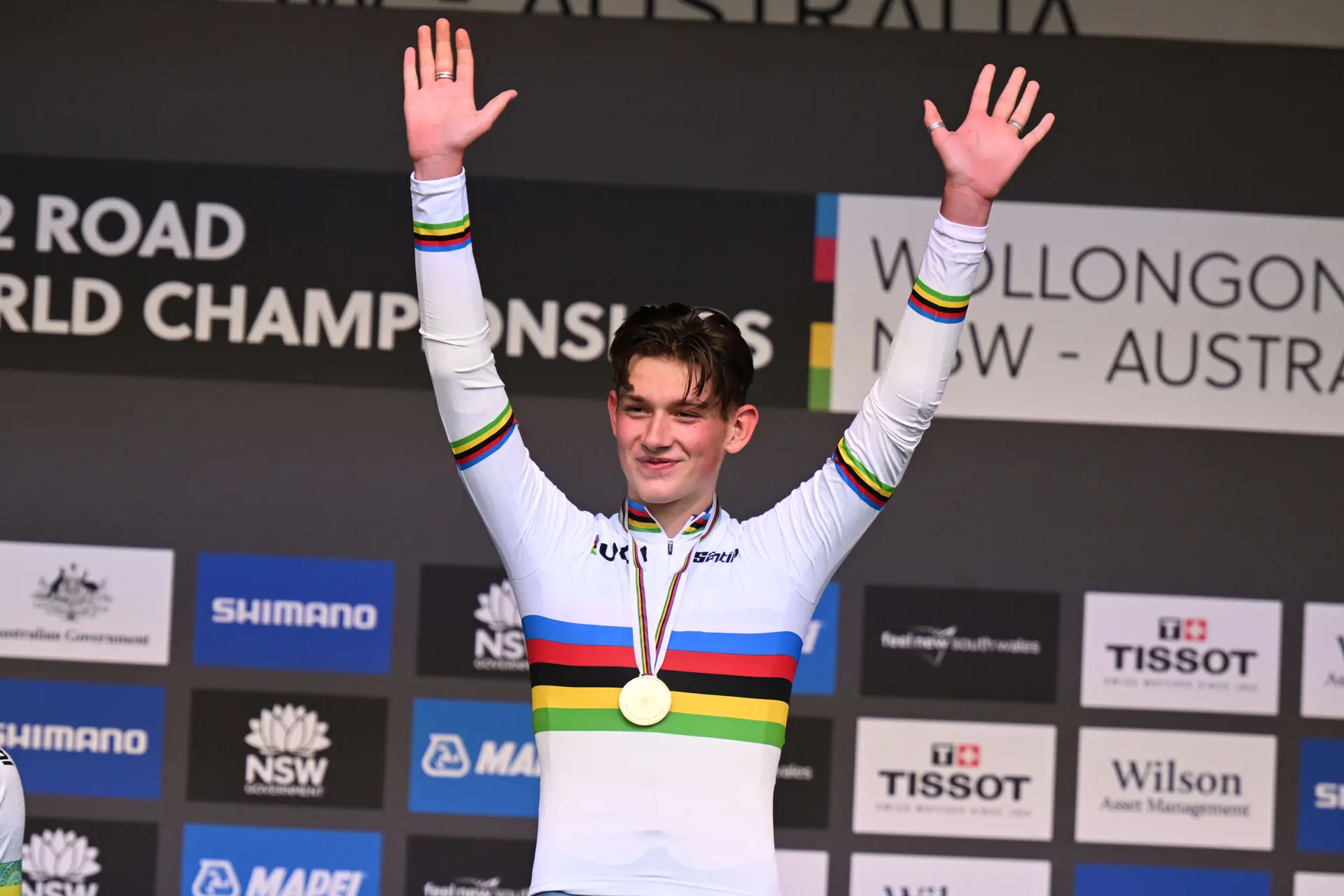 Joshua Tarling set to become youngest Paris-Roubaix rider in 86 years: "He can't wait to get stuck in"