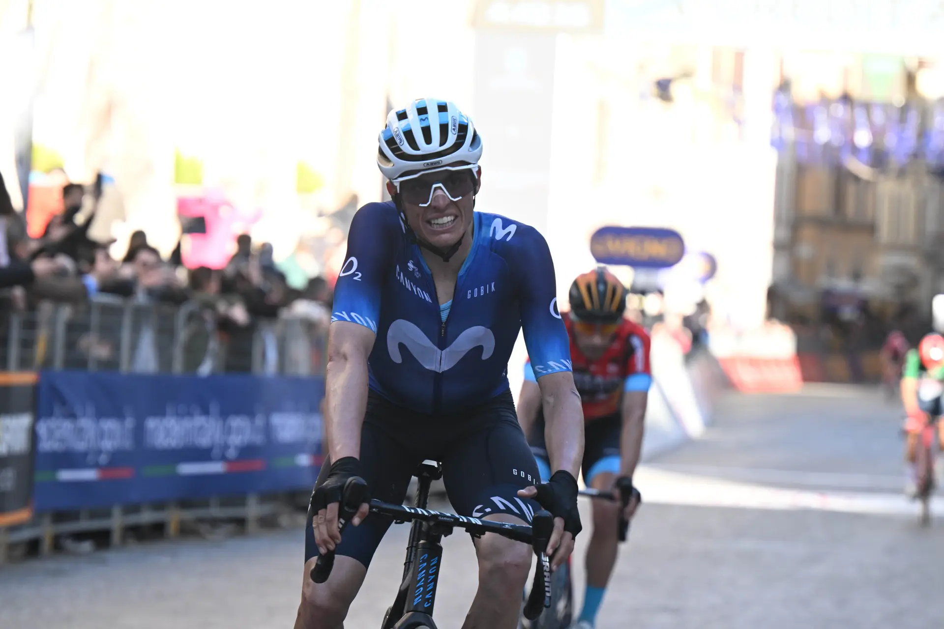 Análise da Movistar Team no Tirreno-Adriatico e no Paris-Nice: o regresso de Enric Mas não resolve nada