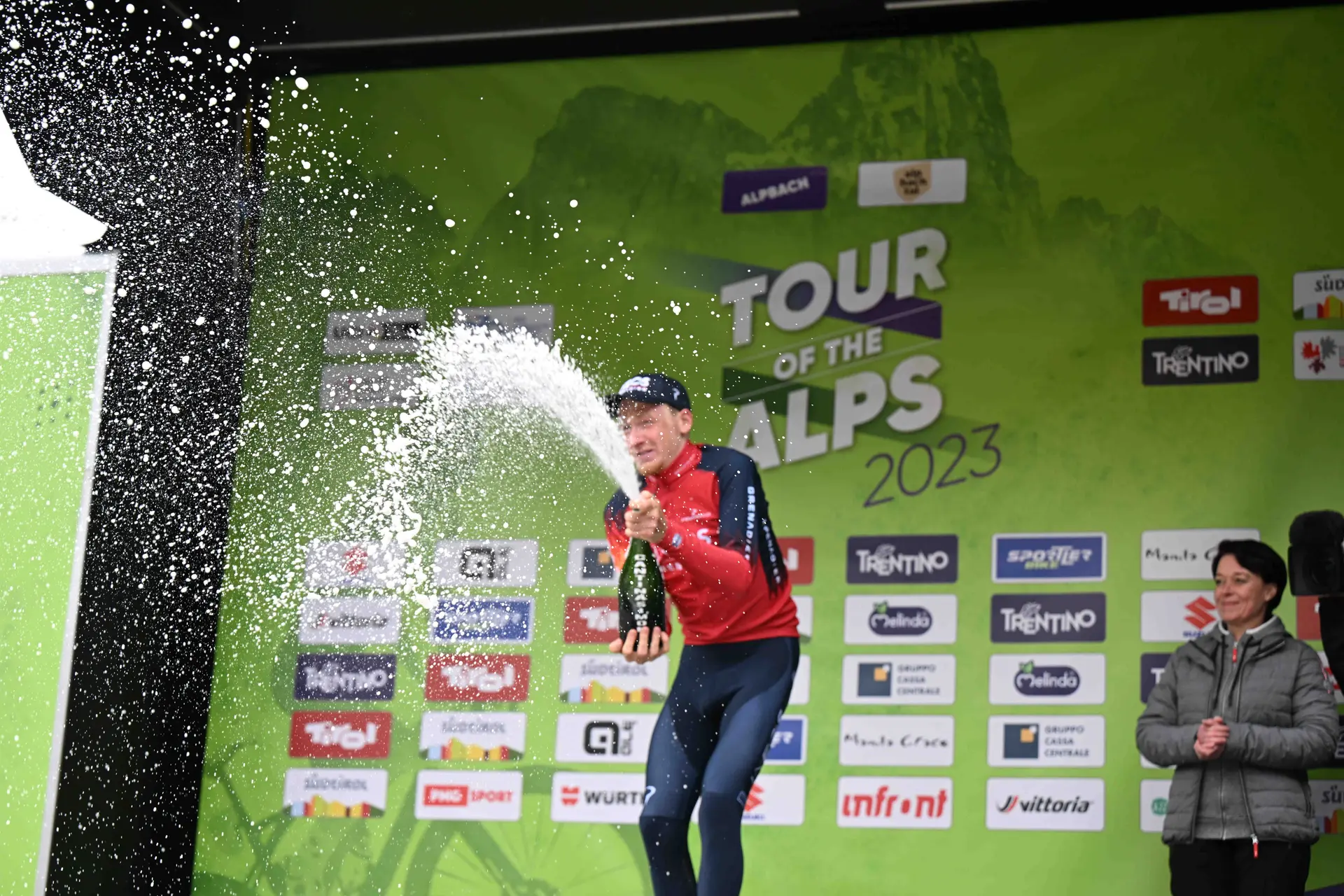VIDEO: Tour of the Alps stage 2 run-in as Tao Geoghegan Hart consolidates race lead with another stage win
