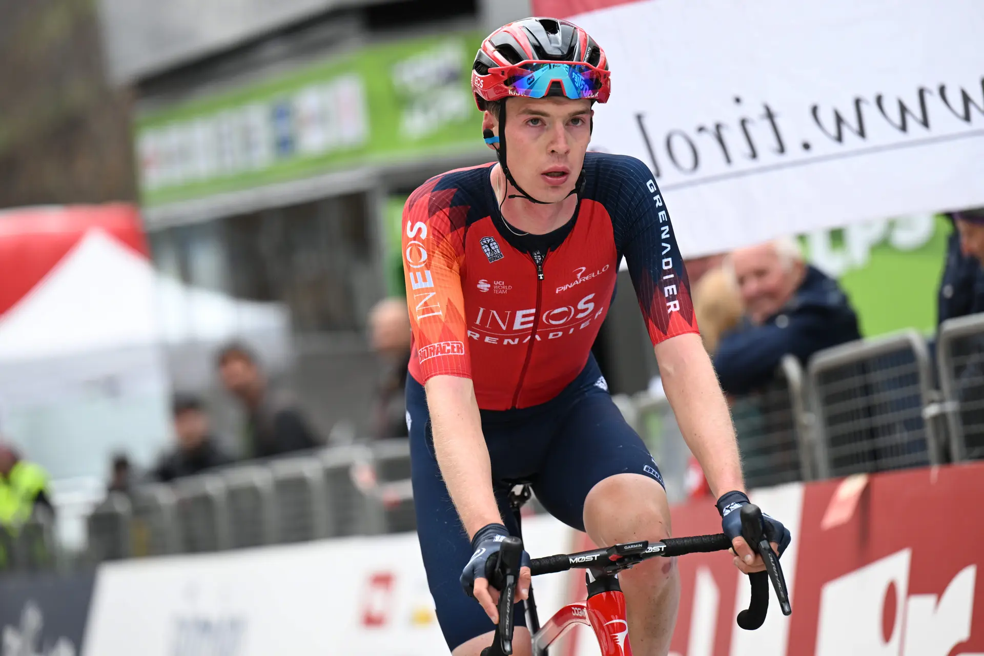 "I have to say it's a difficult time" - Thymen Arensman feeling the pressure at INEOS Grenadiers