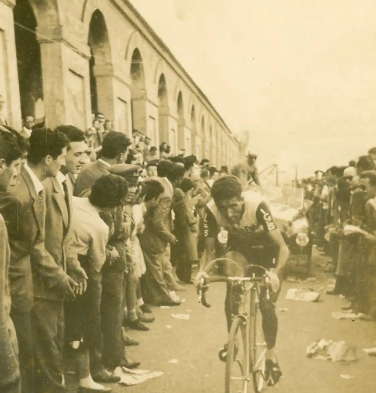 Frederico Bahamontes, the first Spaniard to win the Tour de France, passes away at 95