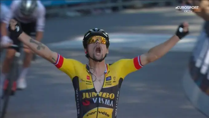 VIDEO: Brutal Primoz Roglic attack on final climb takes victory at Giro dell'Emilia ahead of Tadej Pogacar