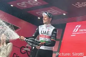 João Almeida ao lado de Tadej Pogacar na Figueira Champions Classic, Volta ao Algarve e... no Tour ?