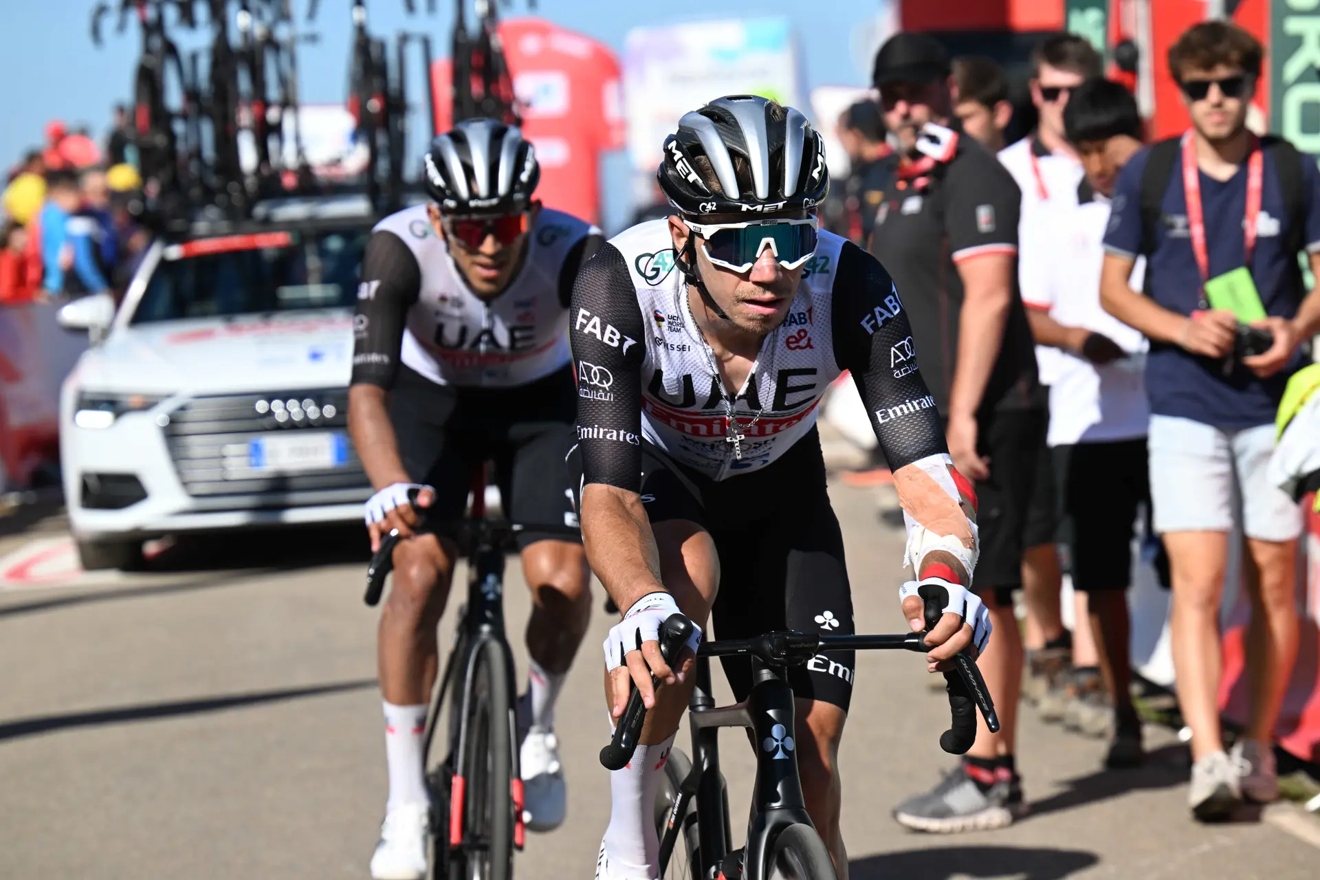 Rui Oliveira impõe-se ao sprint e conquista a segunda etapa da Volta à Eslovénia