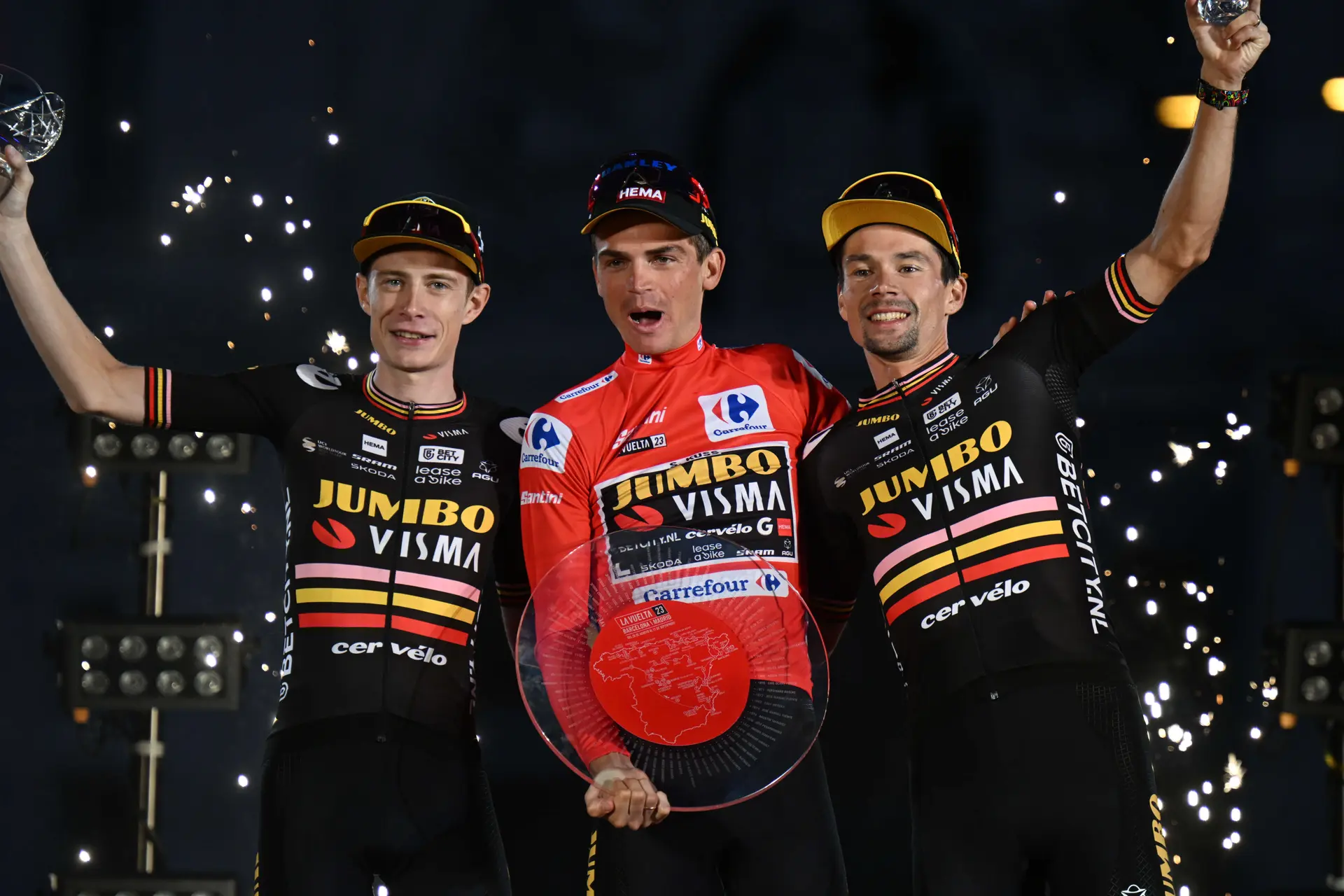 Marc Reef, da Jumbo-Visma, satisfeito com a época de 2023: "Somos a melhor equipa do ano"
