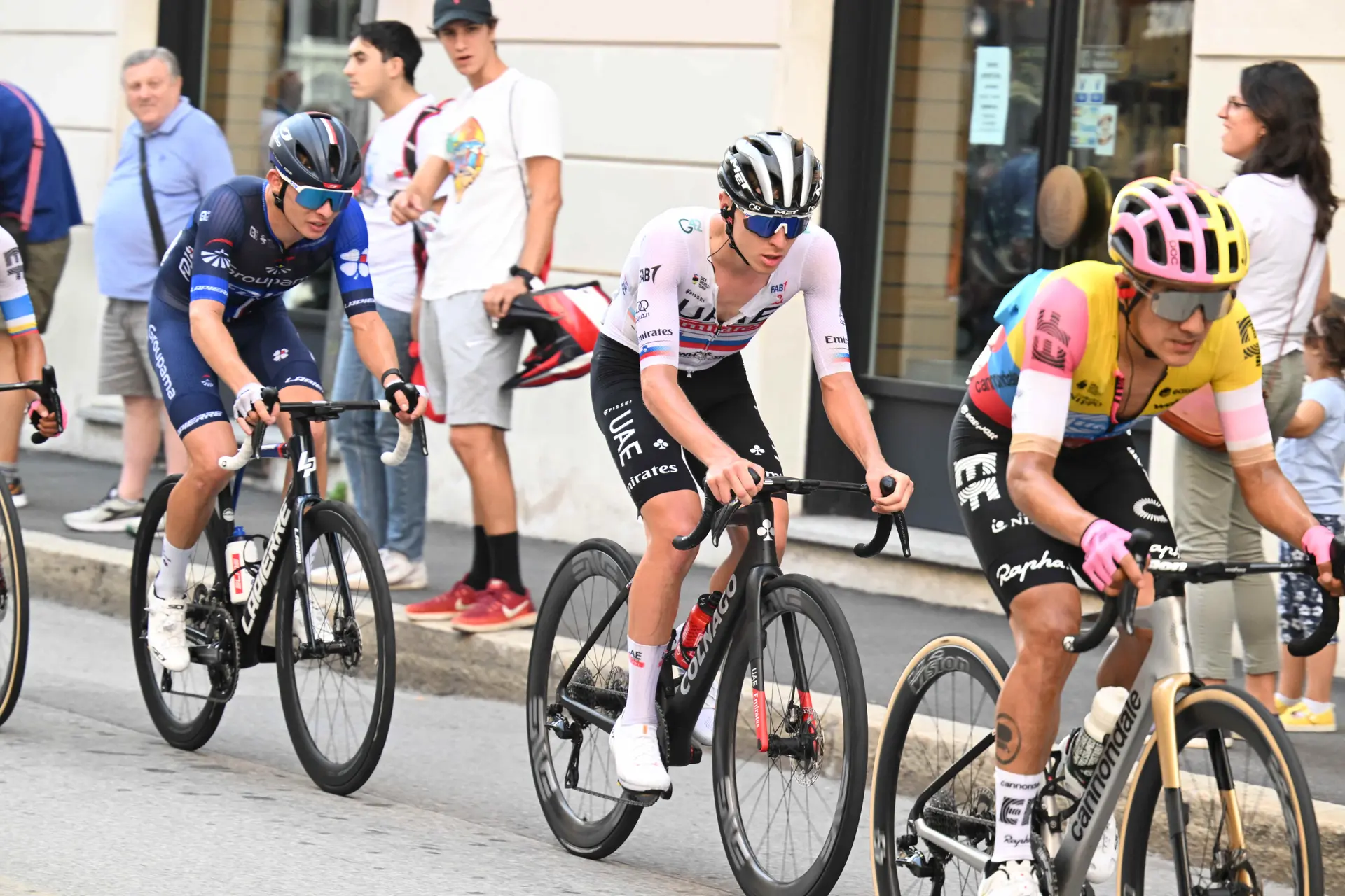 "The legs and the head are tired" - Tadej Pogacar ends season with title defense attempt at Il Lombardia
