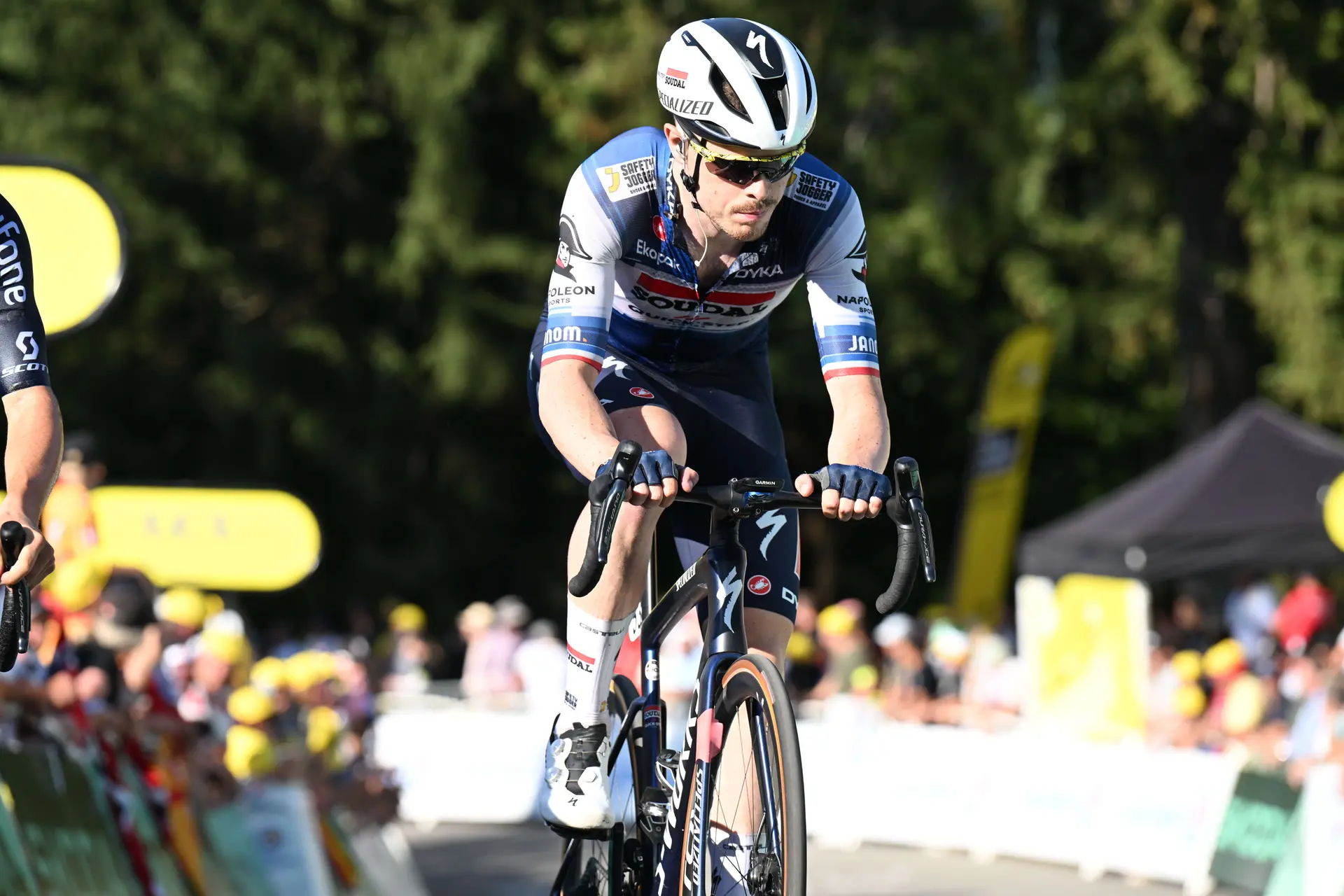 Remi Cavagna quer vencer uma Clássica de 2024 e já tem um plano em mente: "Uma ou duas semi-clássicas, Volta à Flandres e a Paris-Roubaix"