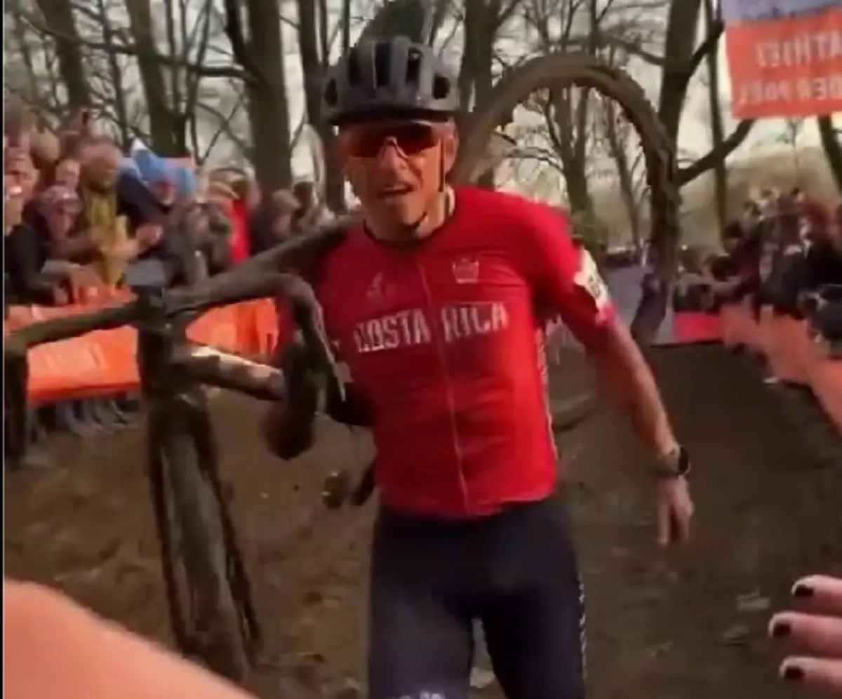 VIDEO: Fan footage shows Mathieu van der Poel and Felipe Nystrom incident in a new angle