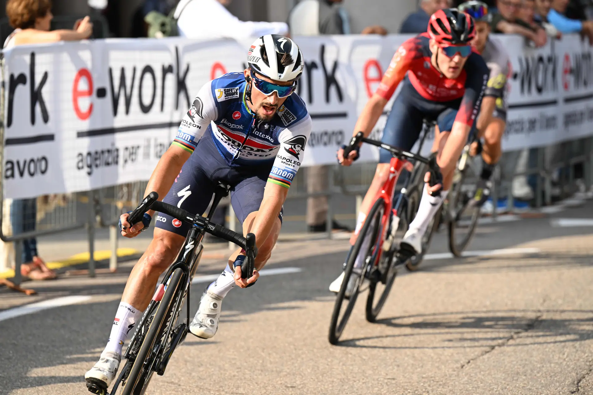 Patrick Lefevere revela que Julian Alaphilippe não faz parte do alinhamento preliminar da Volta a França: "Penso que o Giro se adapta mais ao seu estilo de corrida"
