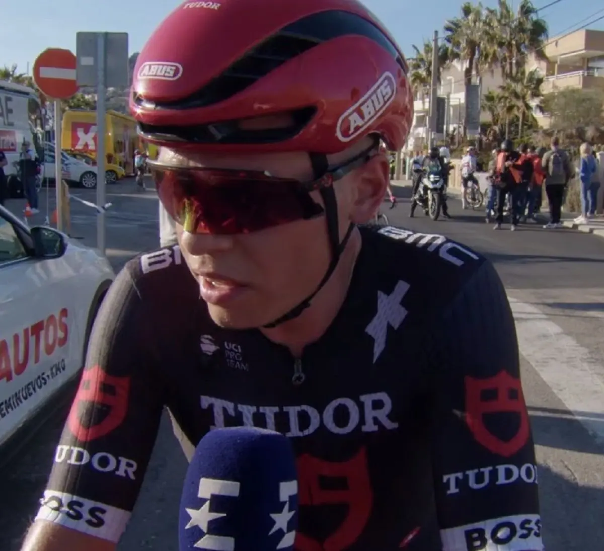 Tour Down Under 2026 medical reports & withdrawals stage 1 update - Fractures collarbone, shoulder blade and ribs for Tudor rider