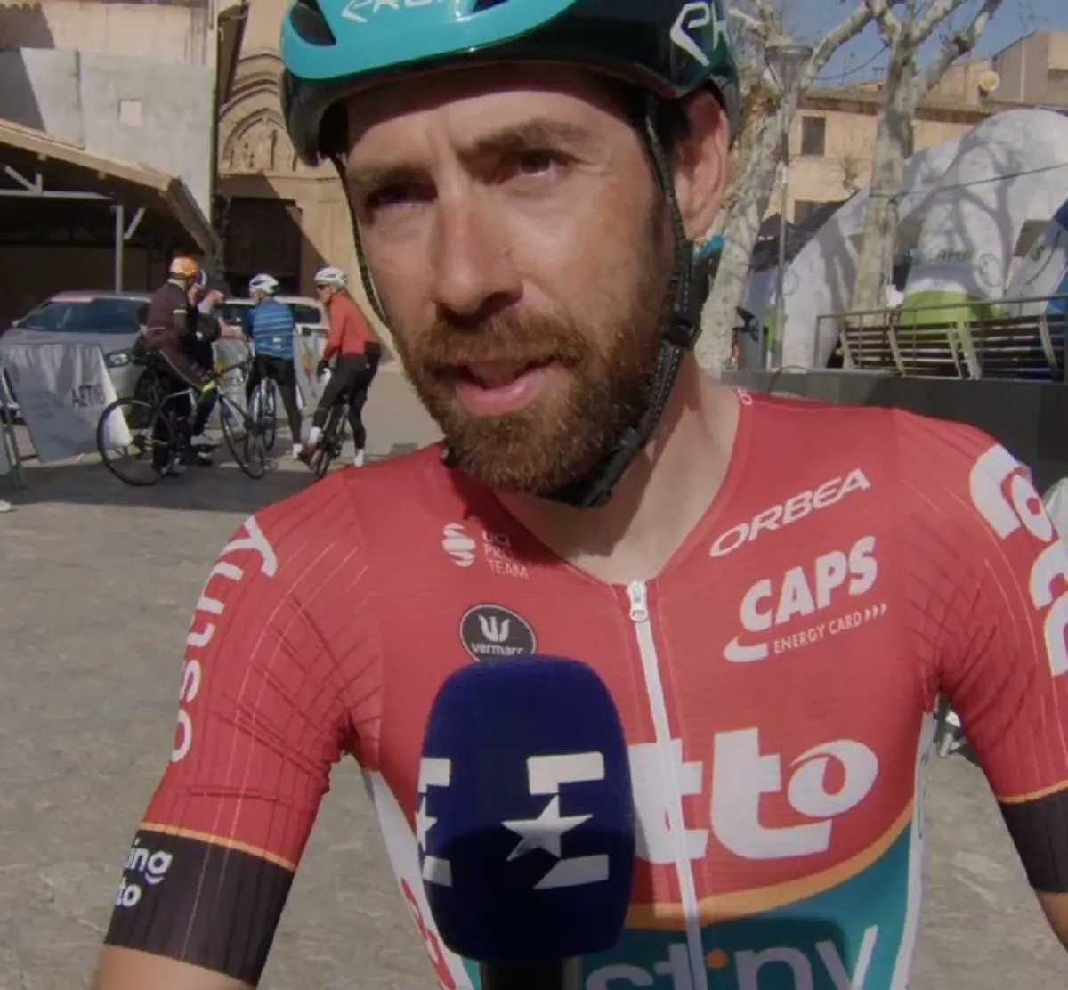 CPA boss Adam Hansen fears hookless rims pose danger to the peloton following Thomas De Gendt's crash: "One day there will be a massive crash"