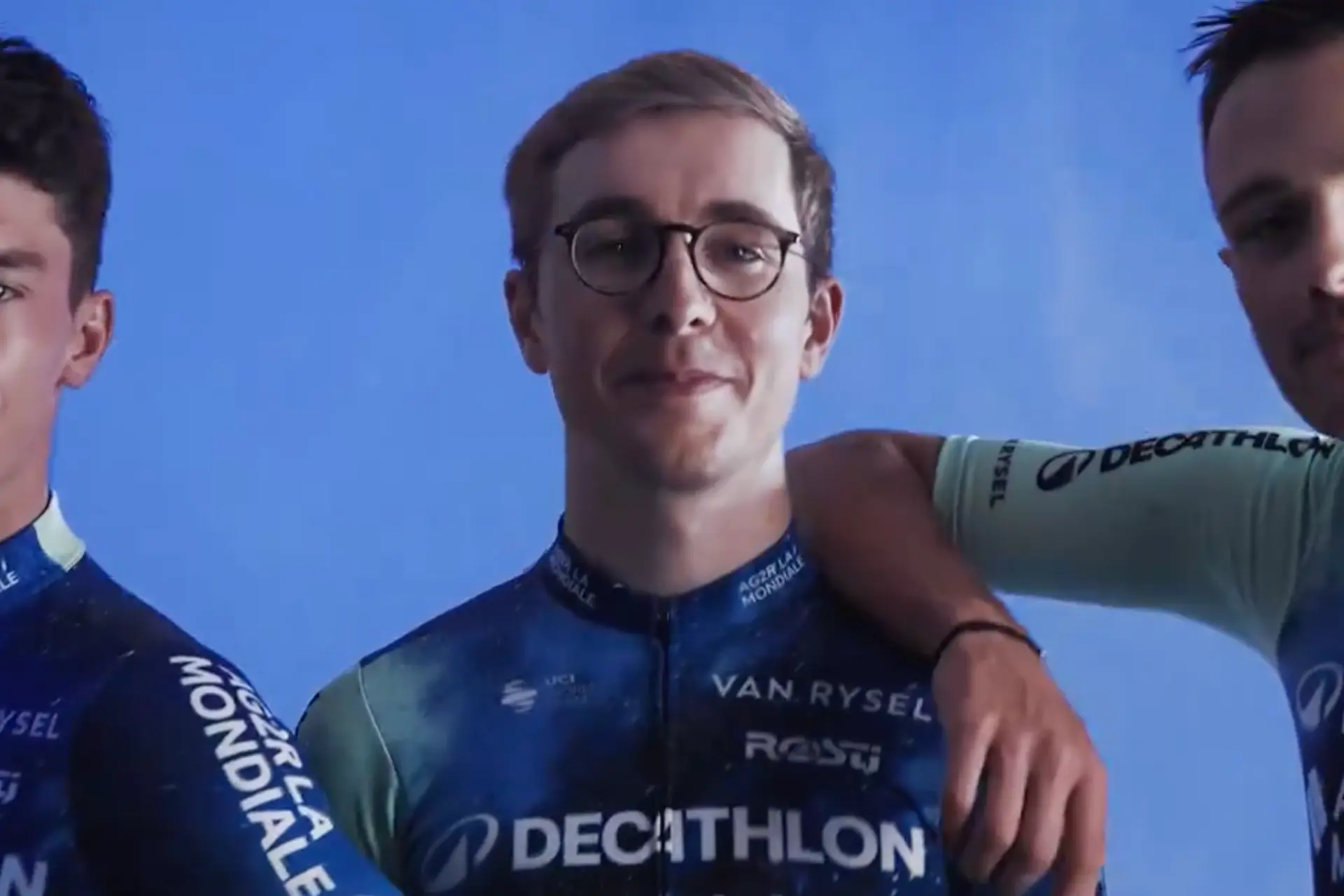 VIDEO: Decathlon AG2R La Mondiale reveal spectacular new kit