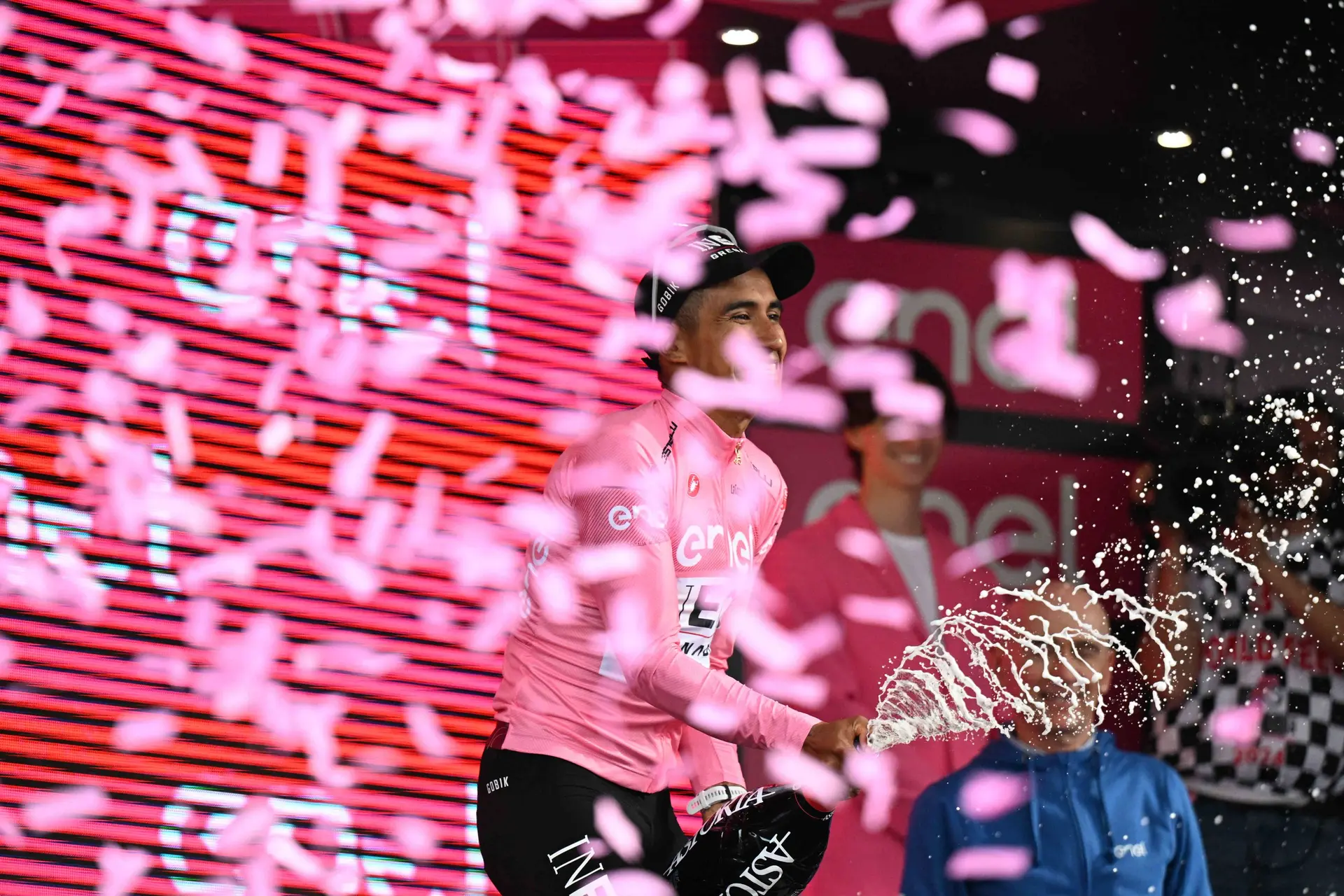 Giro d'Italia 2024 stage 1 GC update | Narváez in the pink jersey; Pogacar gains time on rivals; Bardet and Arensman victims of explosive day