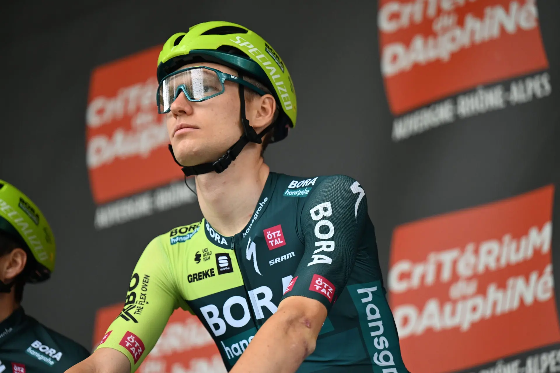 Aleksandr Vlasov, depois das dificuldades de Primoz Roglic na última etapa do Dauphiné: "O mais importante, de longe, é que ganhámos a corrida"