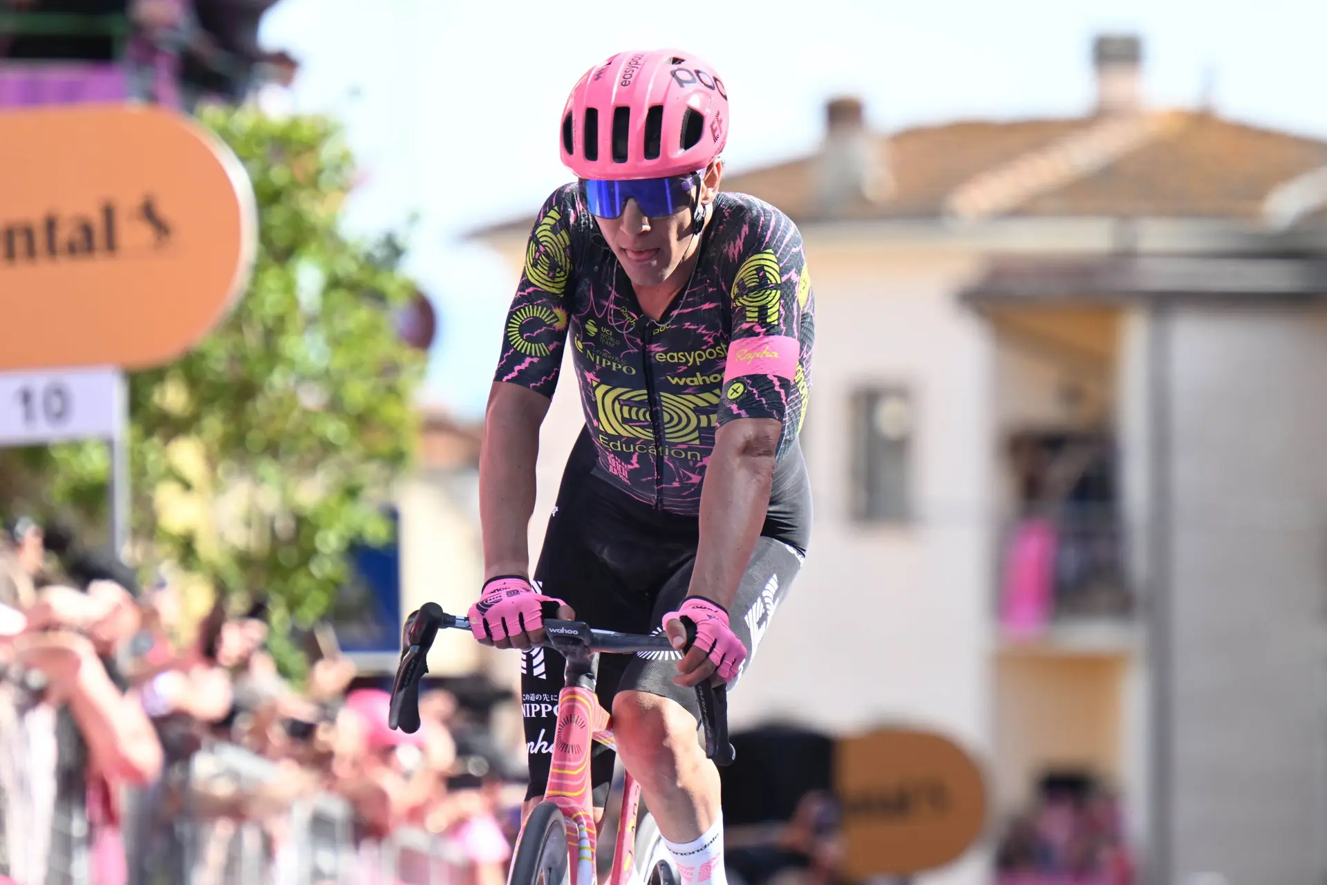Andrea Piccolo despedido pela EF Education-EasyPost por suspeita de transporte de substâncias proibidas