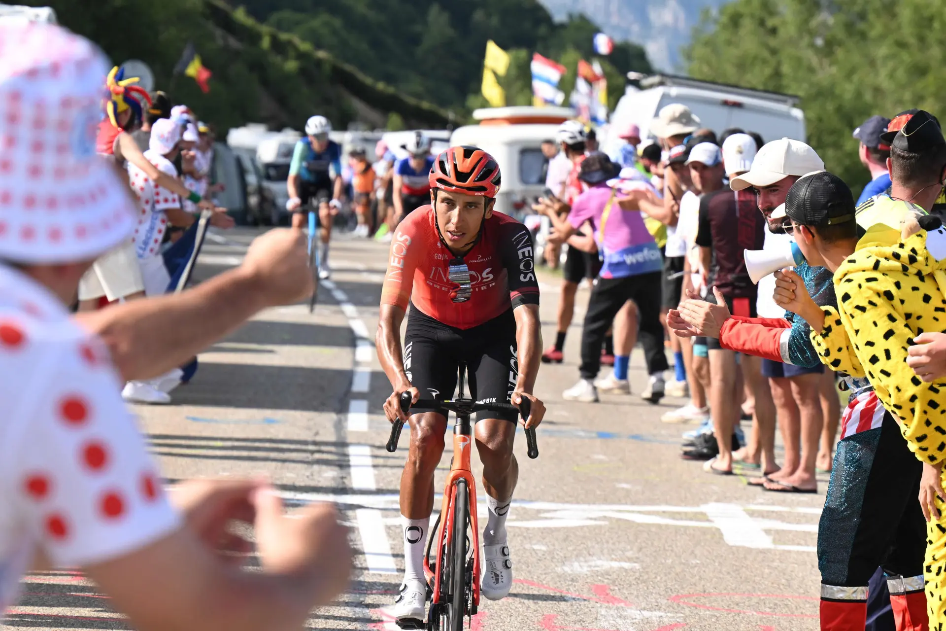 Egan Bernal loses 40 minutes at the end of second week as he battles an illness