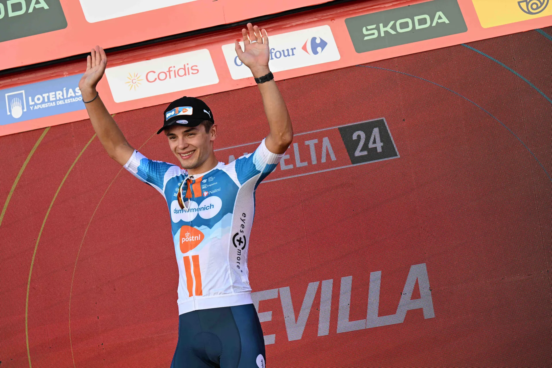 "To beat Wout van Aert... he's one of the best long sprinters in the world, it's just crazy" - Pavel Bittner in disbelief after sprint win on stage 5 of 2024 Vuelta a Espana