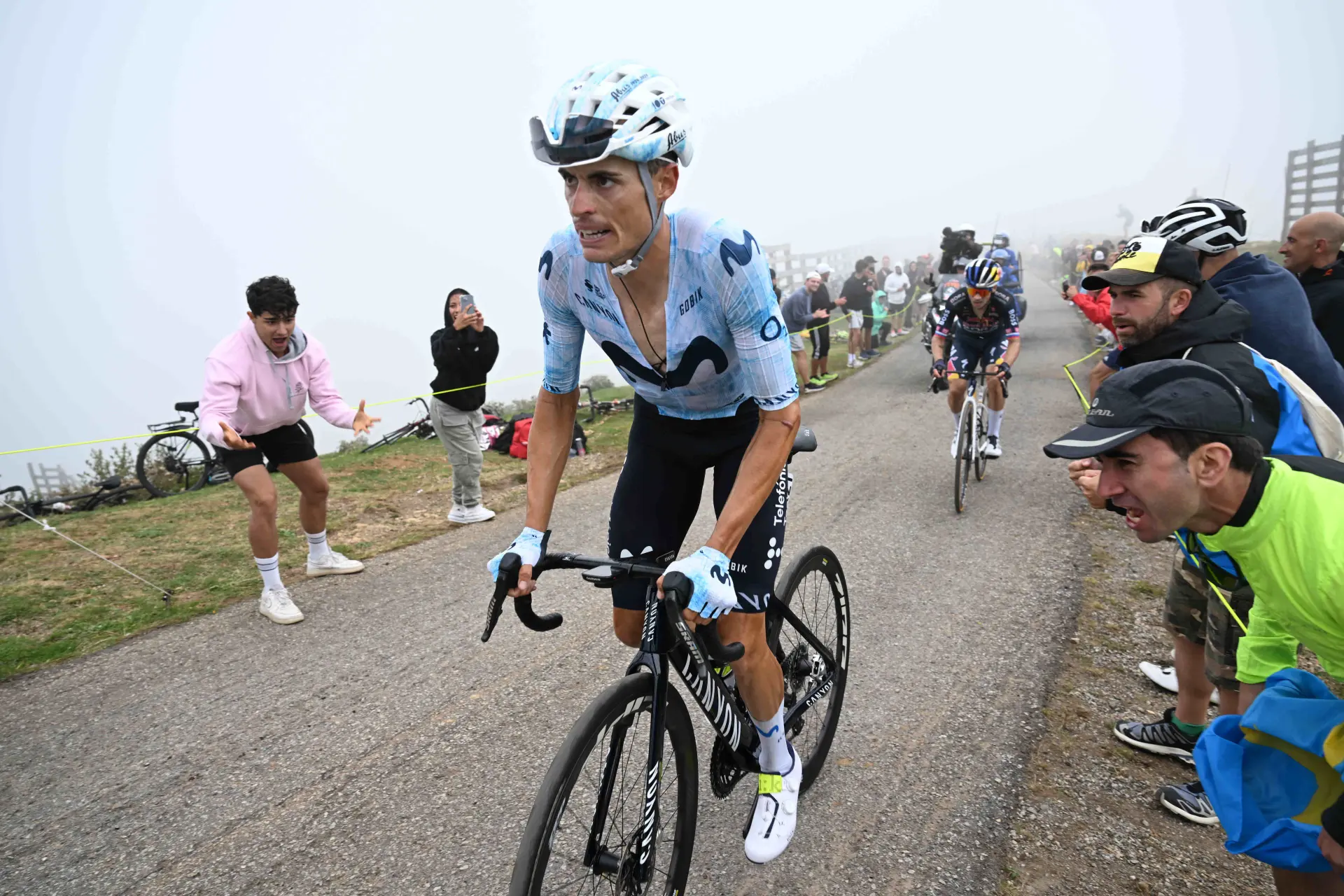 "I don’t know why they criticize him" - Alejandro Valverde defends Enric Mas over criticism of Spanish fans