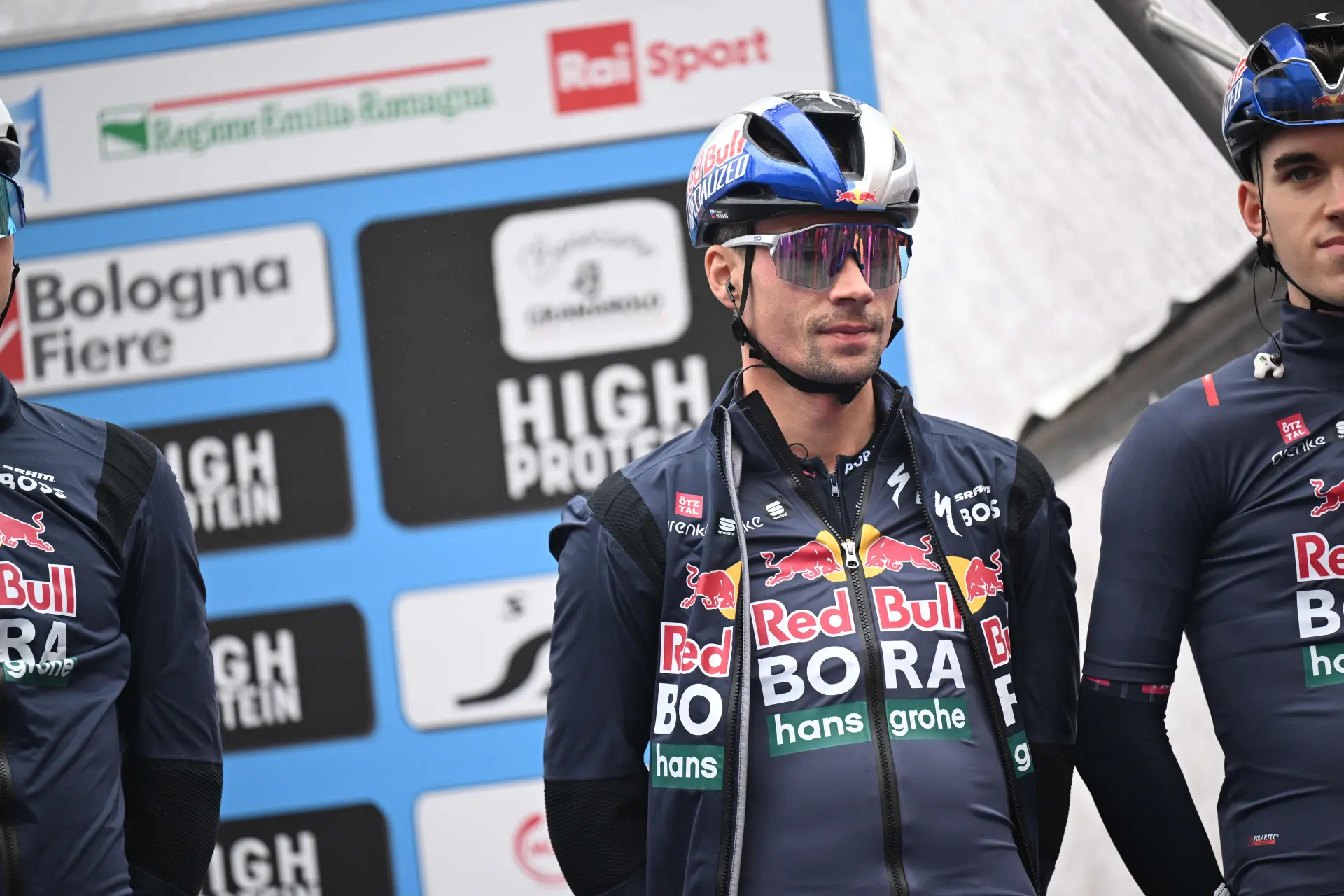 Primoz Roglic em tom de brincadeira sobre a época de 2025: "Vou escolher as corridas em que o Pogacar não vai estar presente"