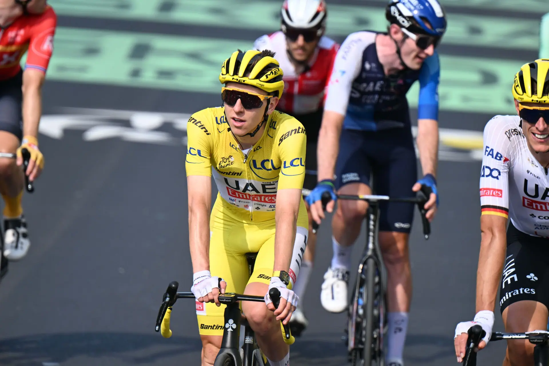 Tadej Pogacar regressa ás estradas a 24 de novembro no Criterium Beking, que tem como embaixador Matteo Trentin