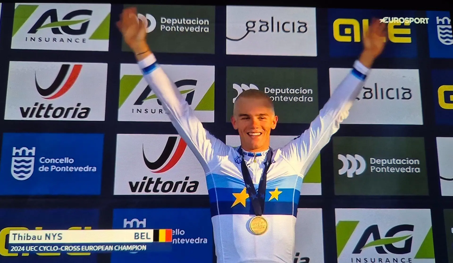 Thibau Nys incrédulo na conquista do primeiro título europeu de ciclocrosse: "Estou sem palavras"