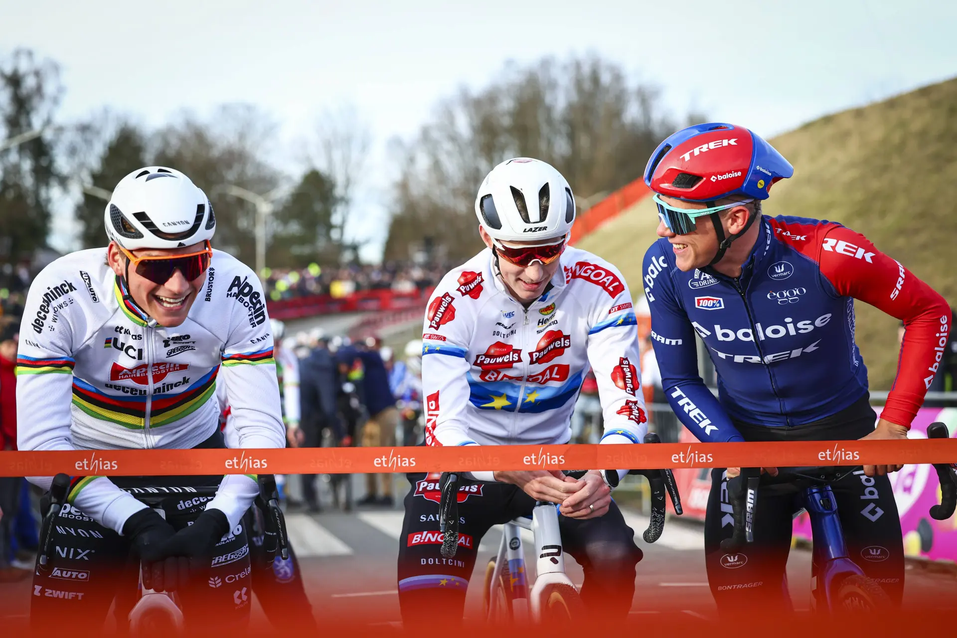 Nieuwenhuis considera Van der Poel “desumano” e admite que só um dia mau pode equilibrar a corrida
