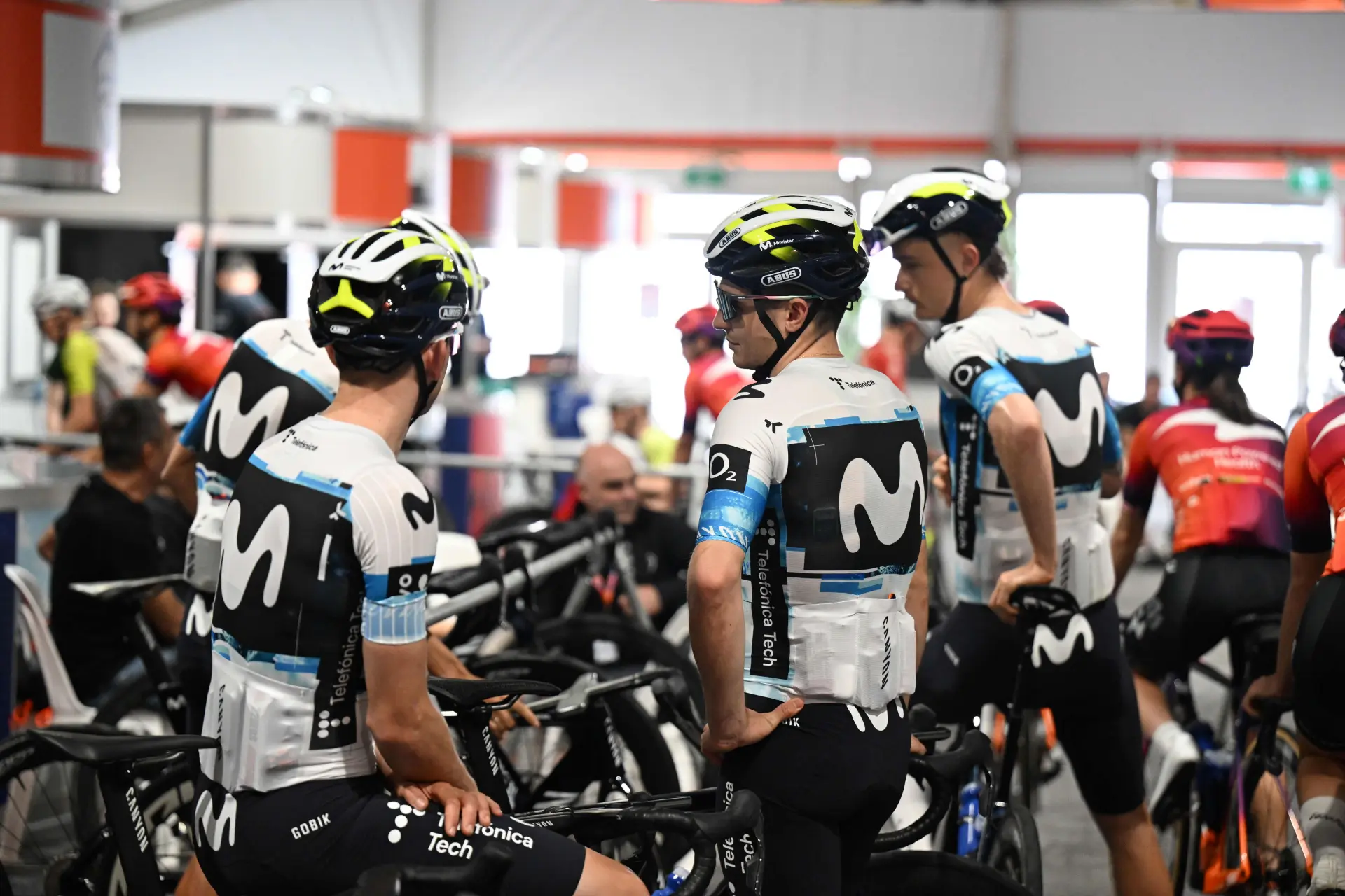 Miguel Indurain elogia a "ressurreição" da Movistar: "Não o fizeram com base no dinheiro, ao contrário de outras equipas"