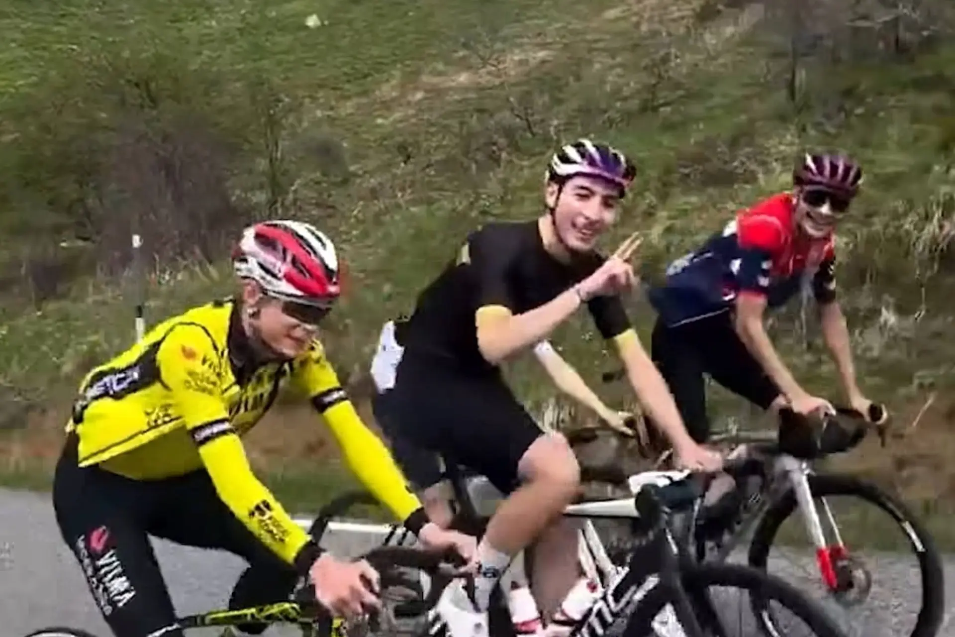 Incredible story of Jonas Vingegaard giving 19-year-old amateur a lifelong memory in the Pyrenees: "For him, it was just a training ride – for us, it was unforgettable"