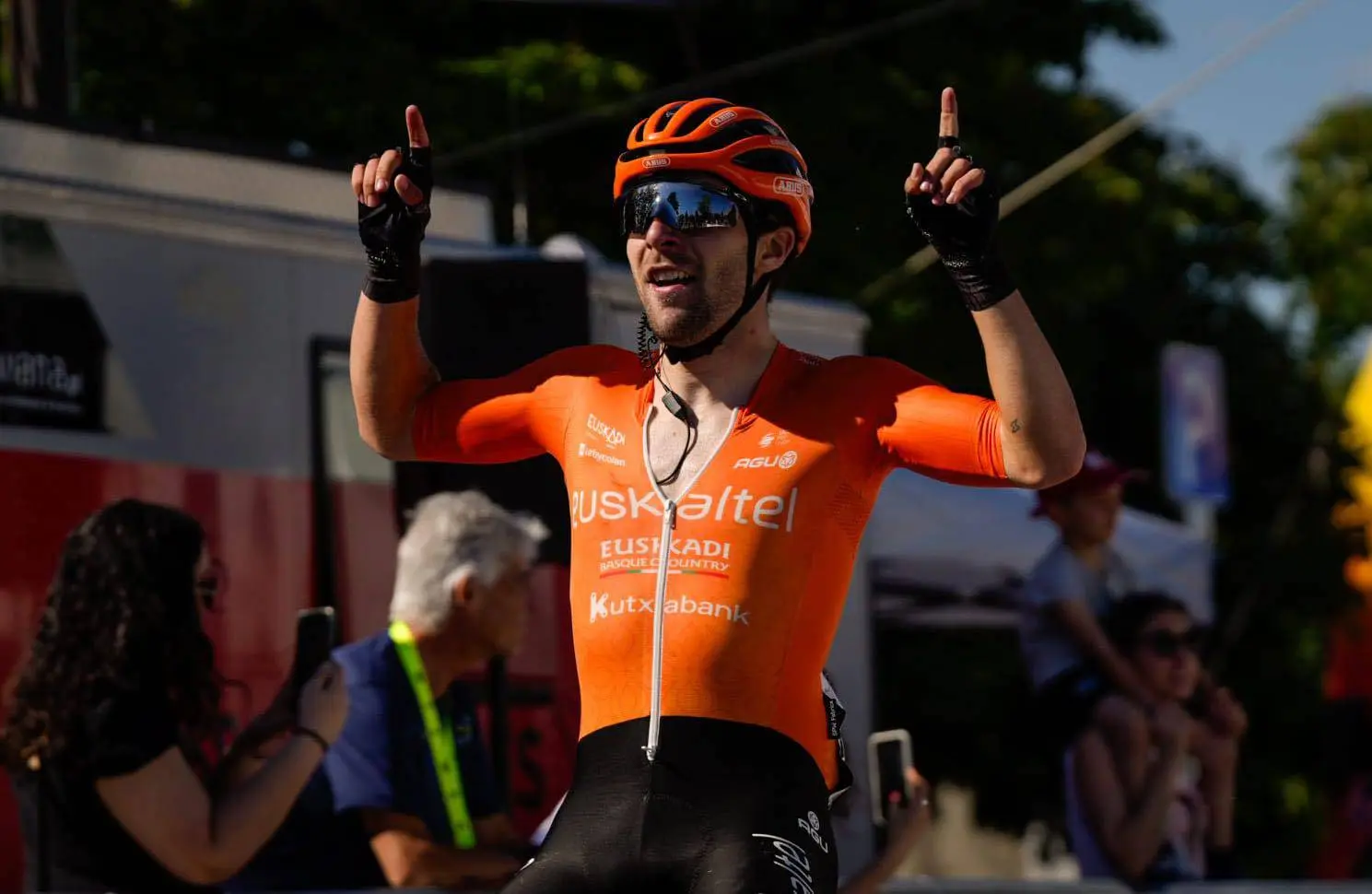 Jordi López vence ao sprint a 2.ª etapa do GP das Beiras e Serra da Estrela, Serra da Estrela decidirá tudo