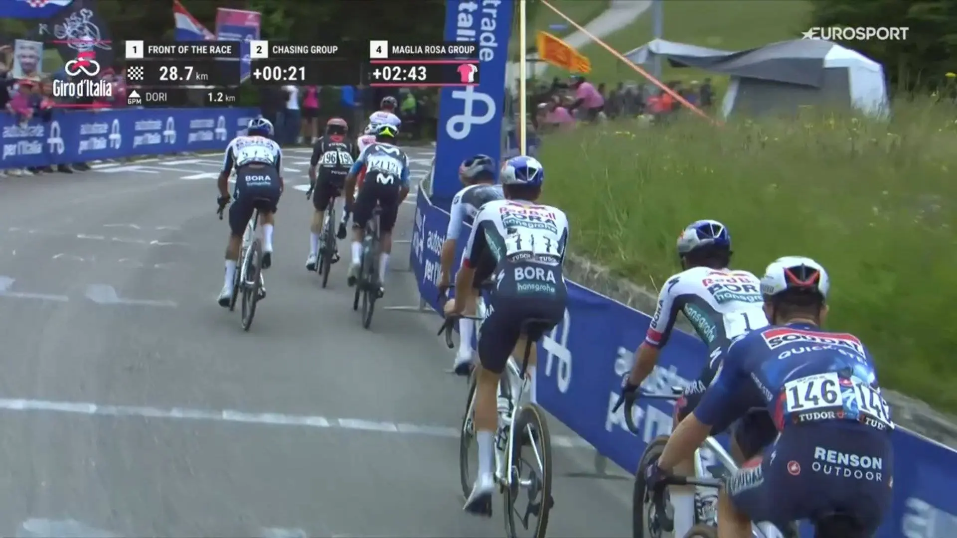 LIVEBLOG Giro D'Italia Stage 15 | Roglic dropped! Carapaz and Bernal attacking non-stop; Del Toro looking strong!