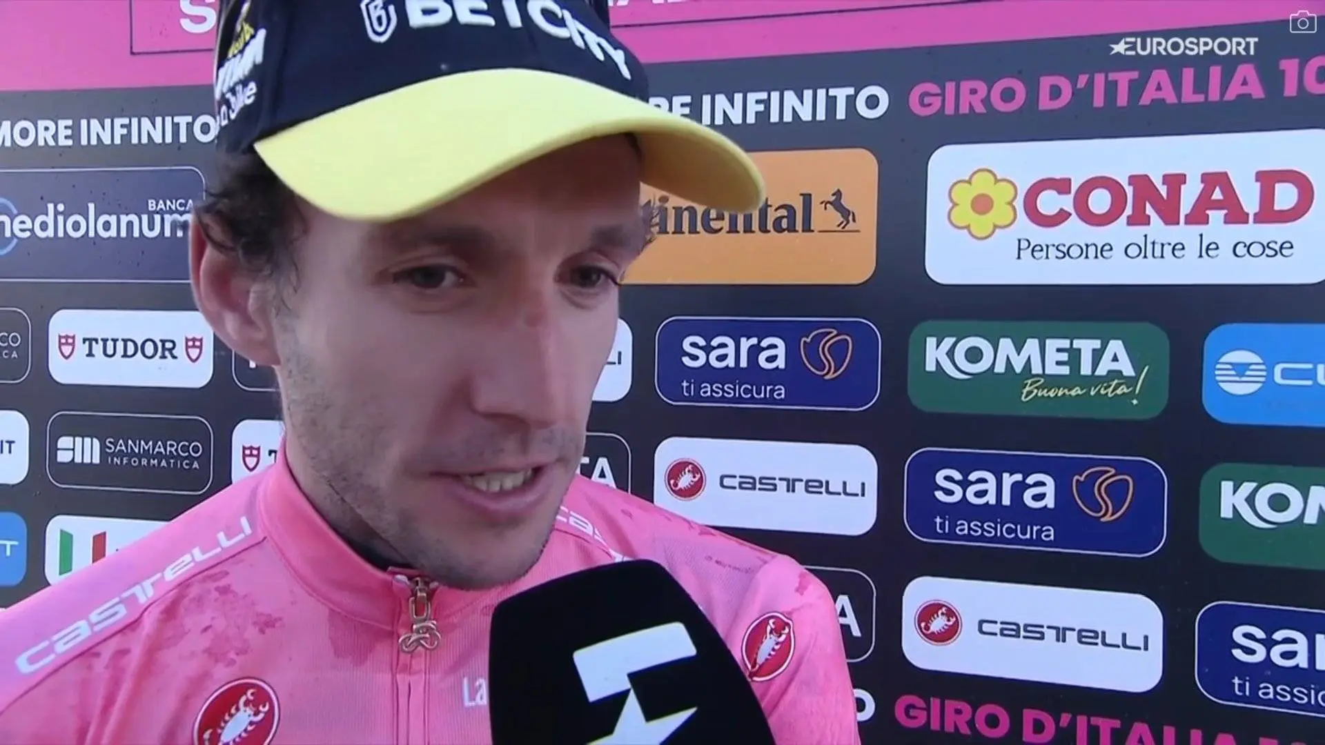 "I couldn’t hold back the tears" - Simon Yates on Giro-winning move on none other than the Colle delle Finestre