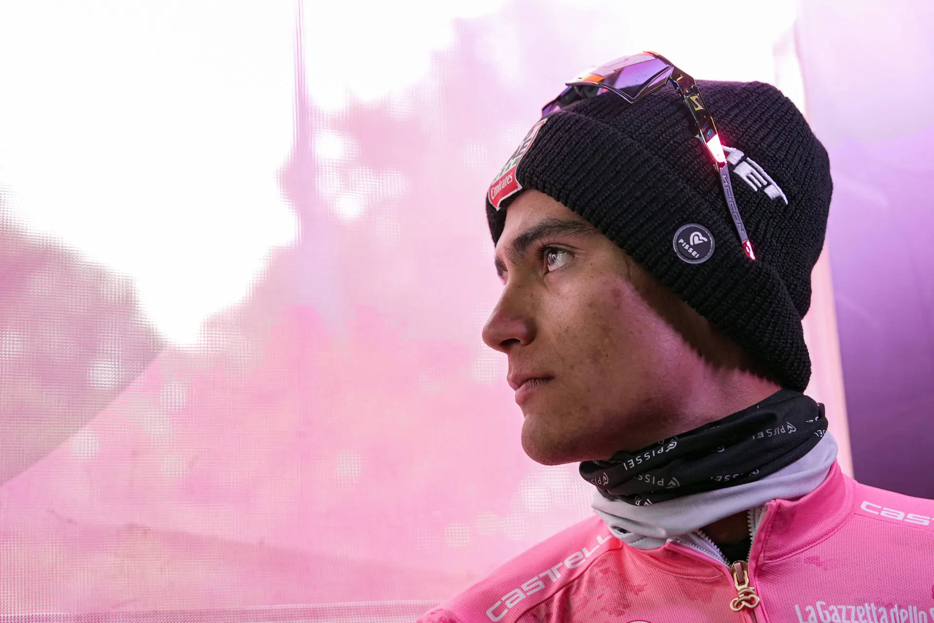 Giro d'Italia 2025 GC Update | Isaac del Toro tightens grip on Maglia Rosa with stunning stage 17 win; Big changes in the rest of the Top-10