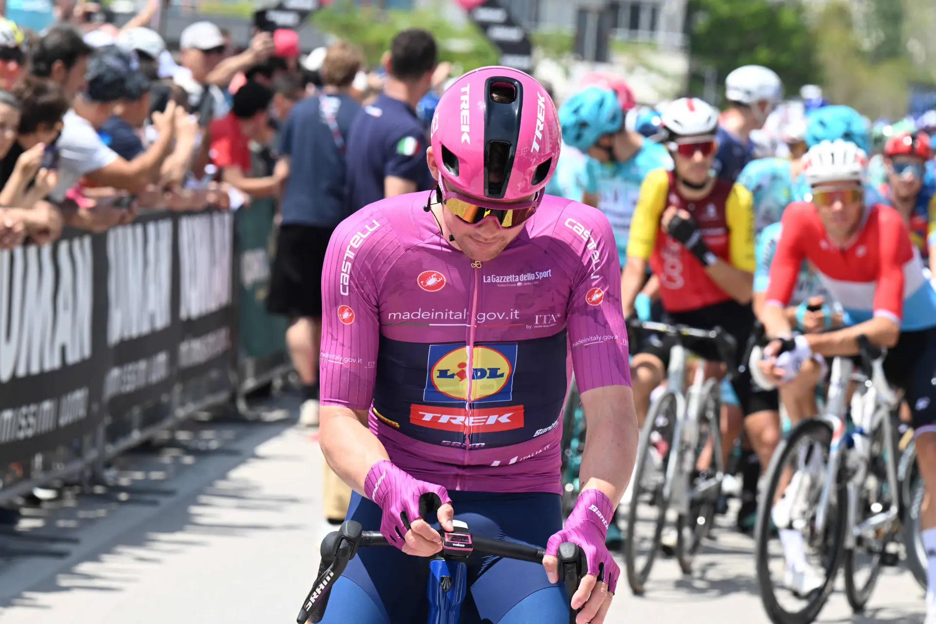 “Lidl-Trek is by far the most impressive one” – Bruyneel in awe of Mads Pedersen and Lidl-Trek’s winning start to the Giro d’Italia