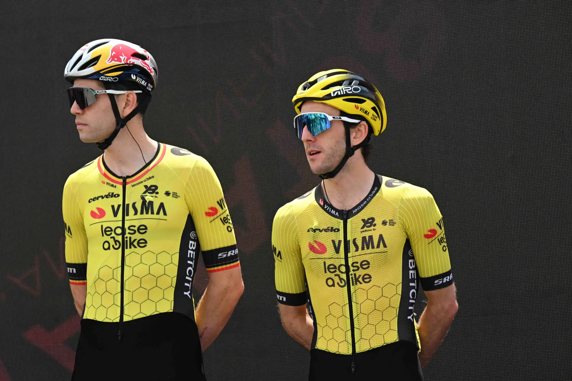 "Everything is constantly measured" - Wout van Aert on the retirement of Visma teammate Simon Yates