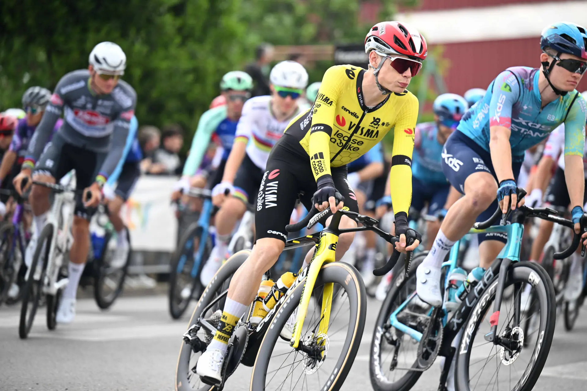 A vida familiar de Vingegaard pode ser um travão? "Não pode ser coincidência o facto de Pogacar, van der Poel e Evenepoel não terem filhos"