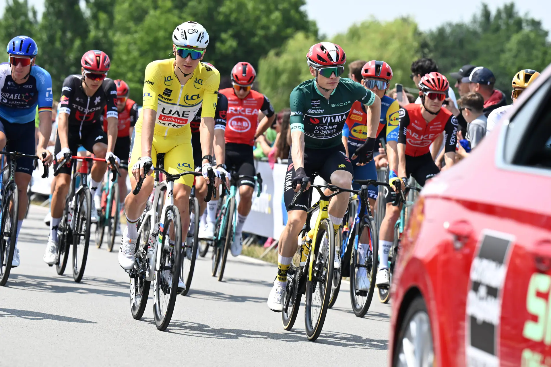 "Why help Tadej Pogacar get bonus seconds and the stage win?" - Visma's Dauphiné tactics questioned by American Grand Tour winner
