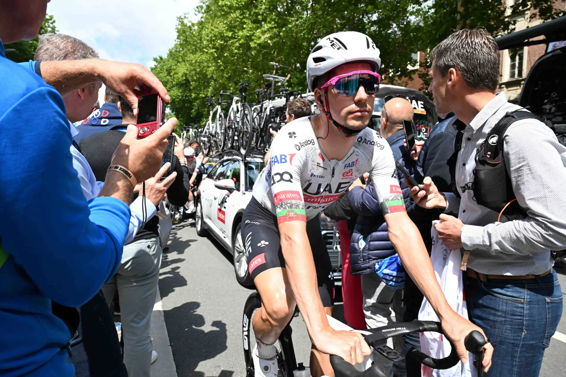 "We're more than teammates; we’re friends" - João Almeida goes above and beyond for Tadej Pogacar on stage 4 of 2025 Tour de France