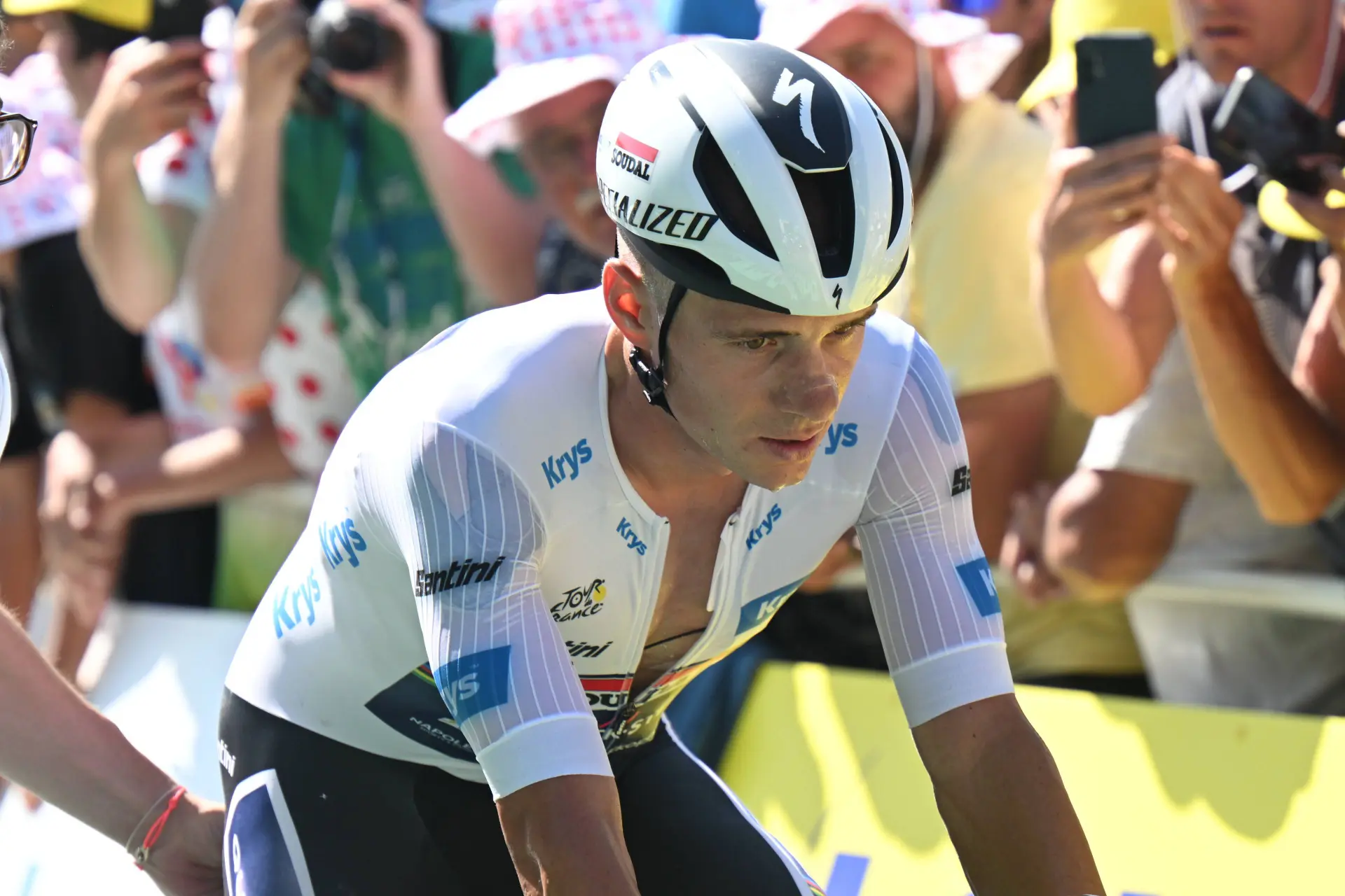 "He’s got bad legs but his head has rolled off" - Remco Evenepoel lacks guiding figure at Quick-Step claims Adam Blythe