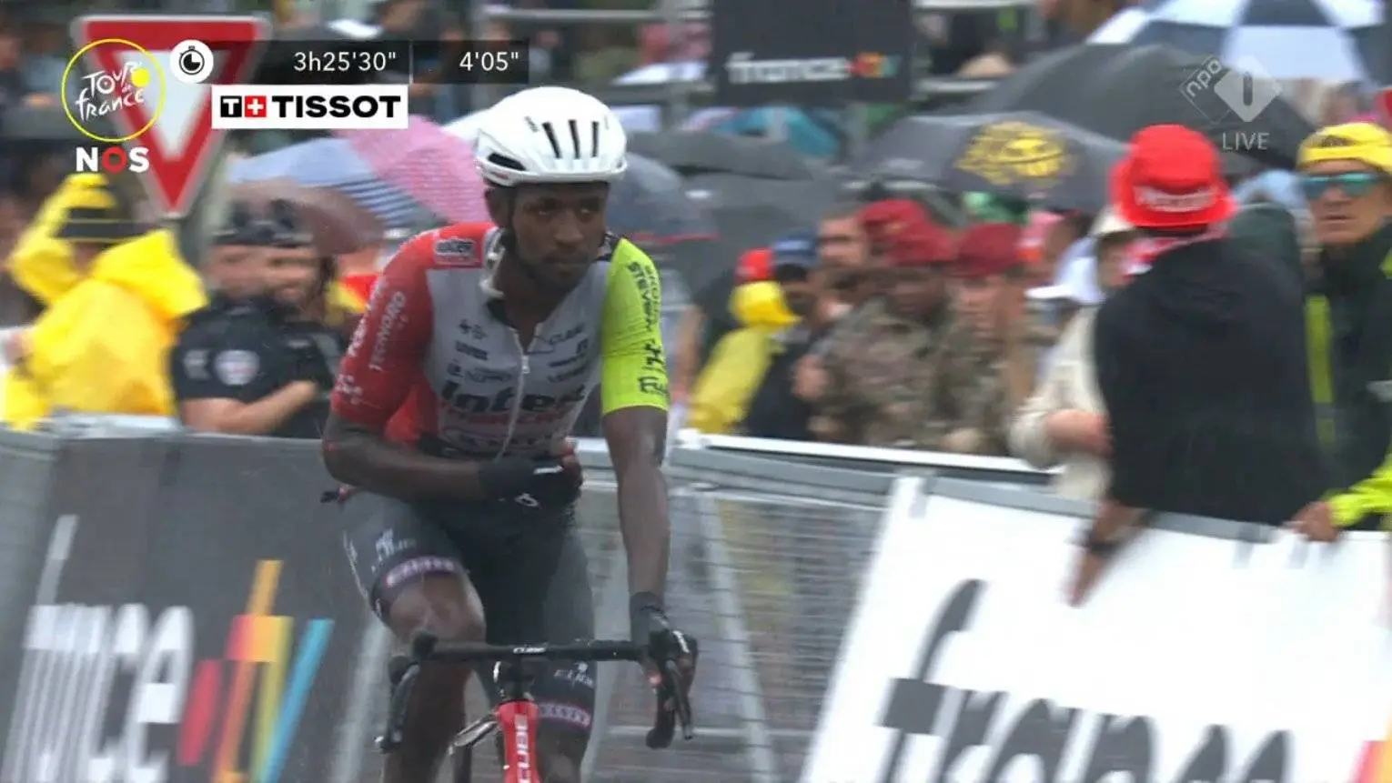 Medical Report & Withdrawals 2025 Tour de France: Update stage 17 - Girmay and Alaphilippe amongst those who crash in the rain